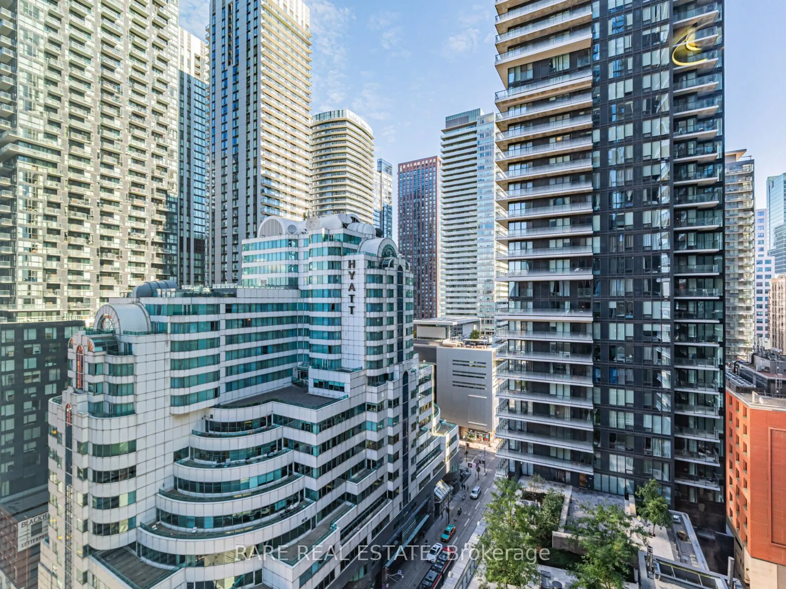 357 King Street W, #1505