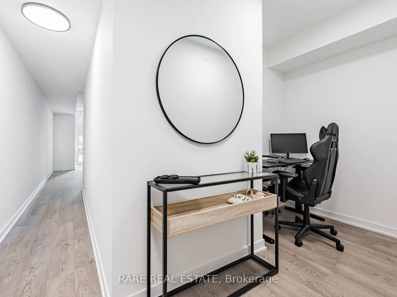 357 King Street W, #1505