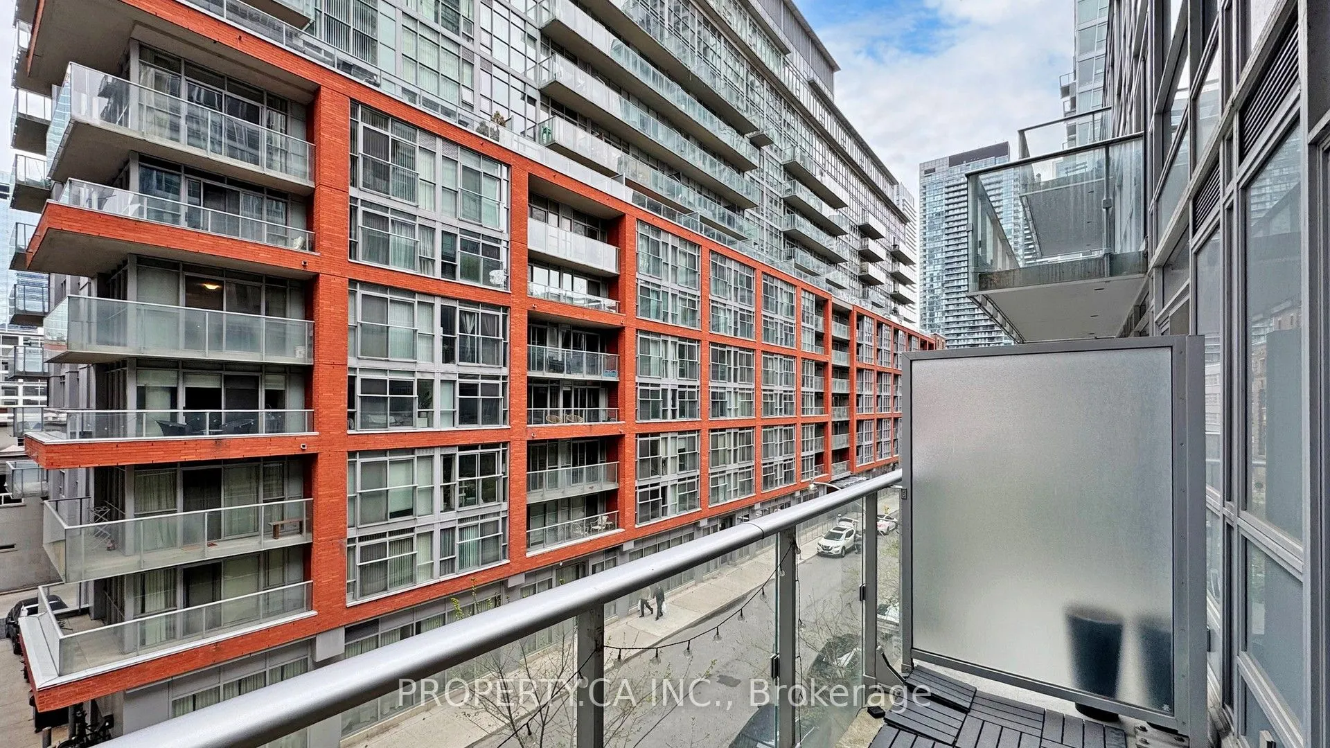 30 Nelson Street, #311