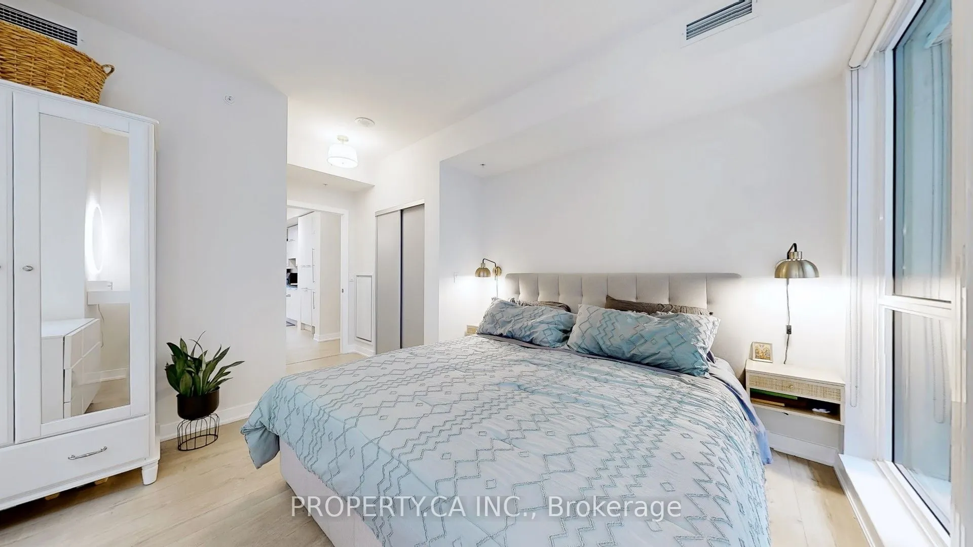 30 Nelson Street, #311
