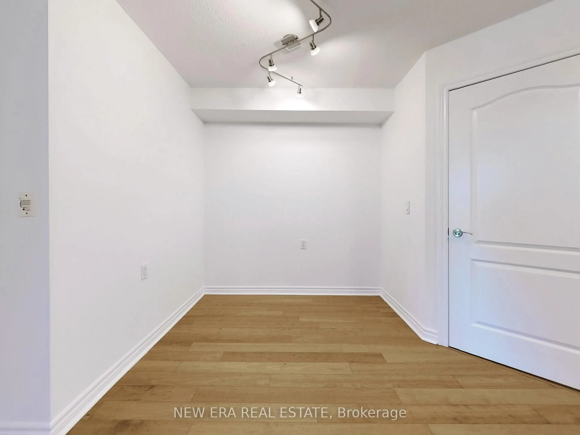 1030 Sheppard Avenue W, #706