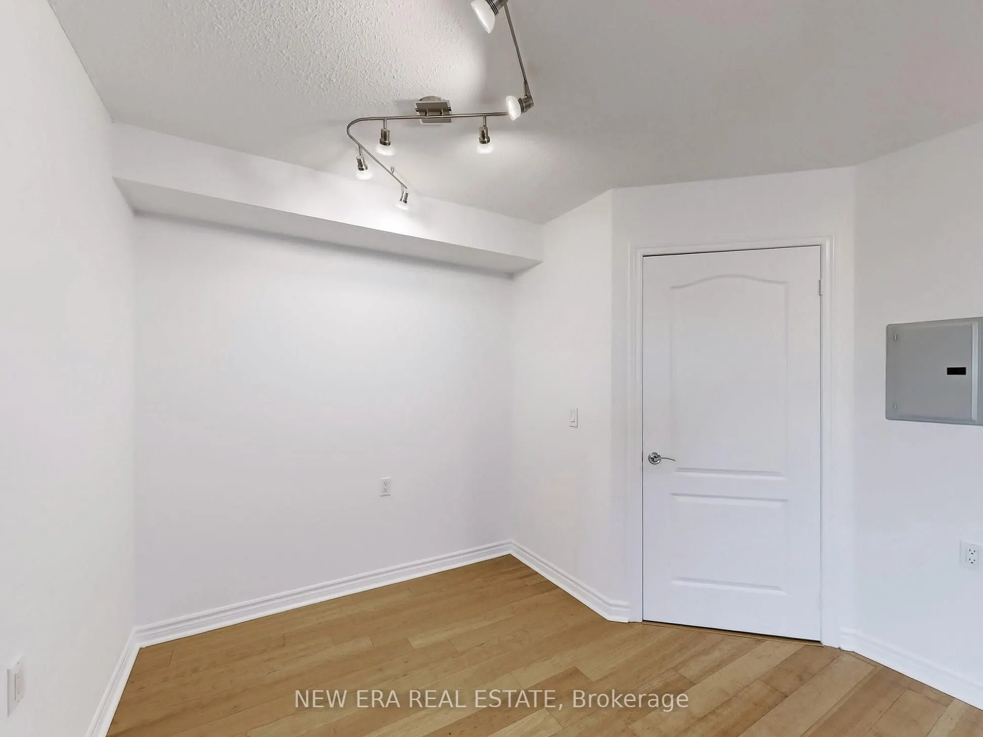 1030 Sheppard Avenue W, #706