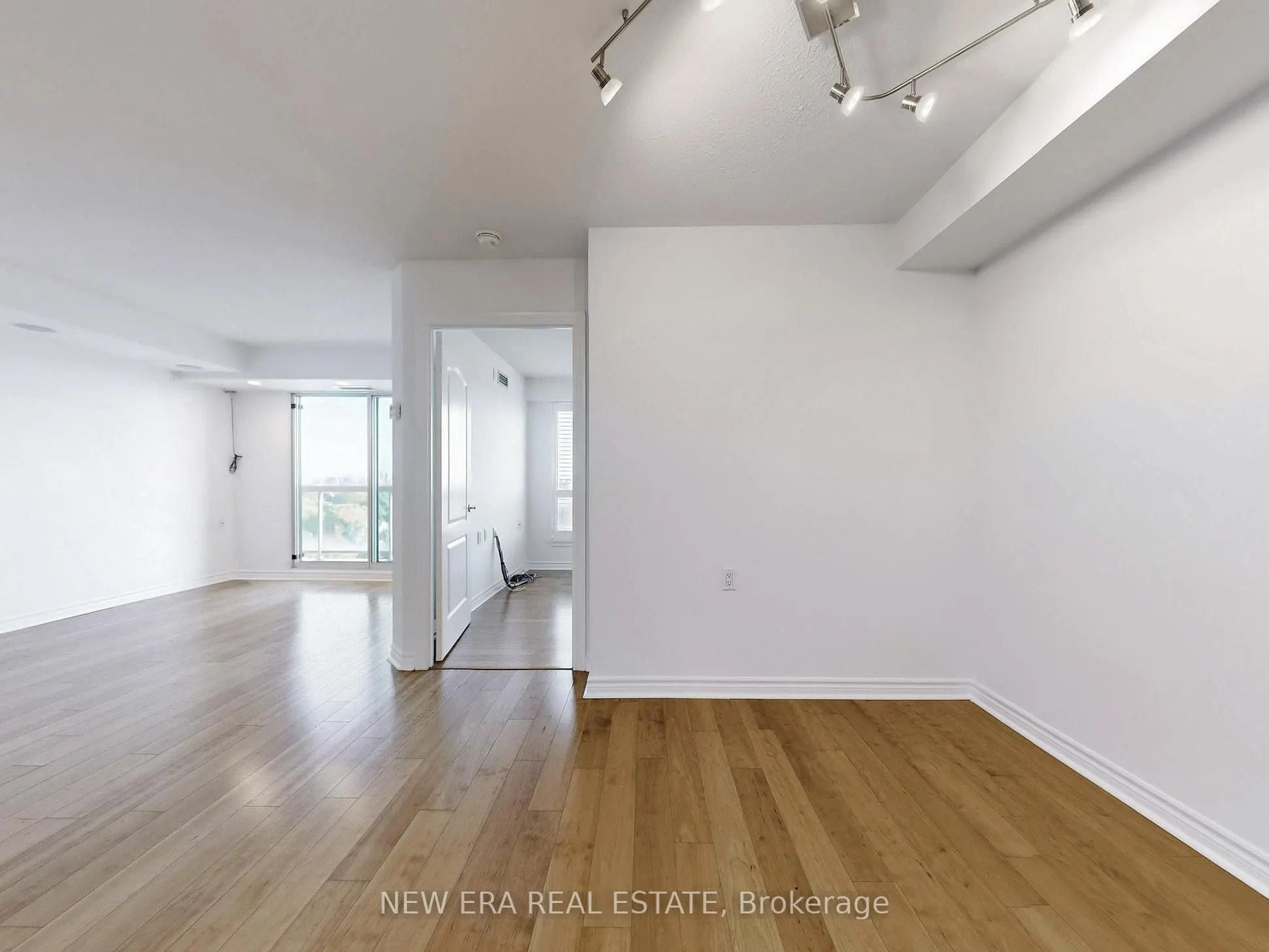 1030 Sheppard Avenue W, #706