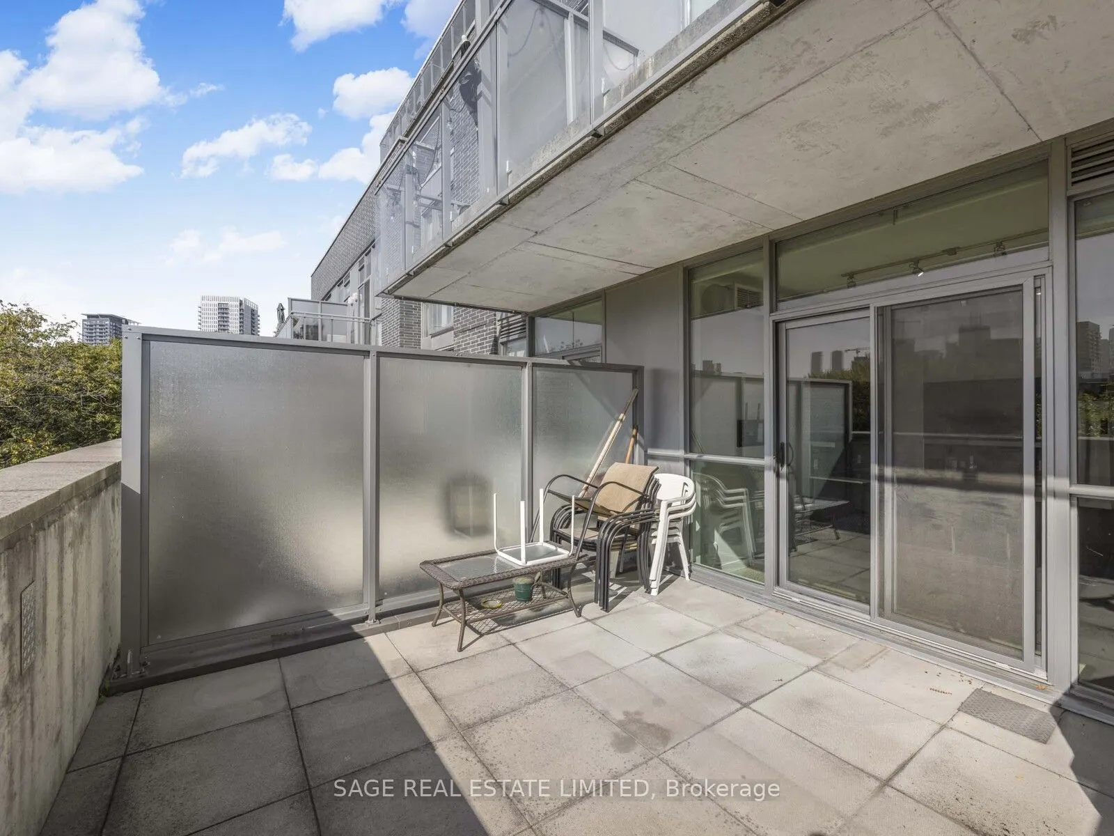 510 King Street E, #405