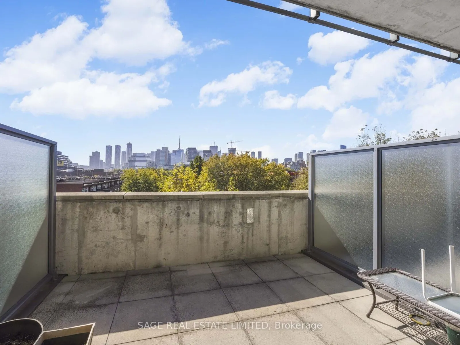 510 King Street E, #405