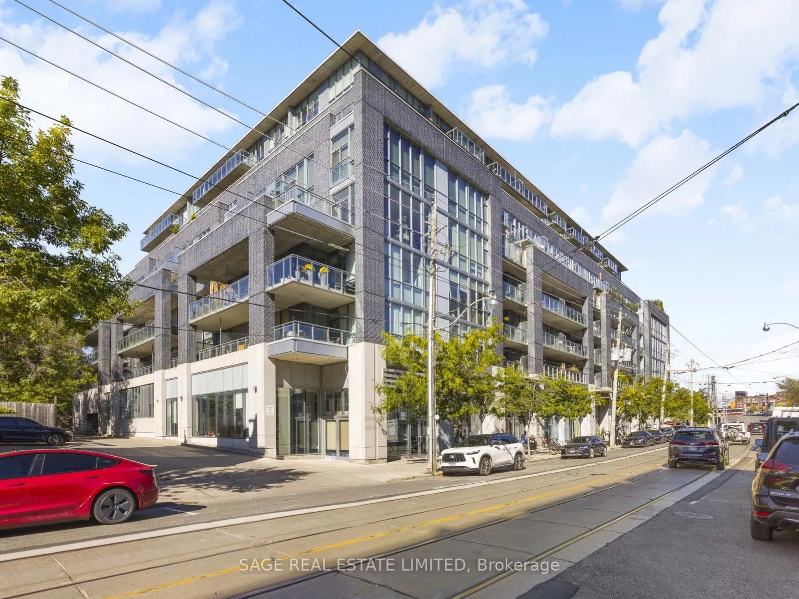 510 King Street E, #405
