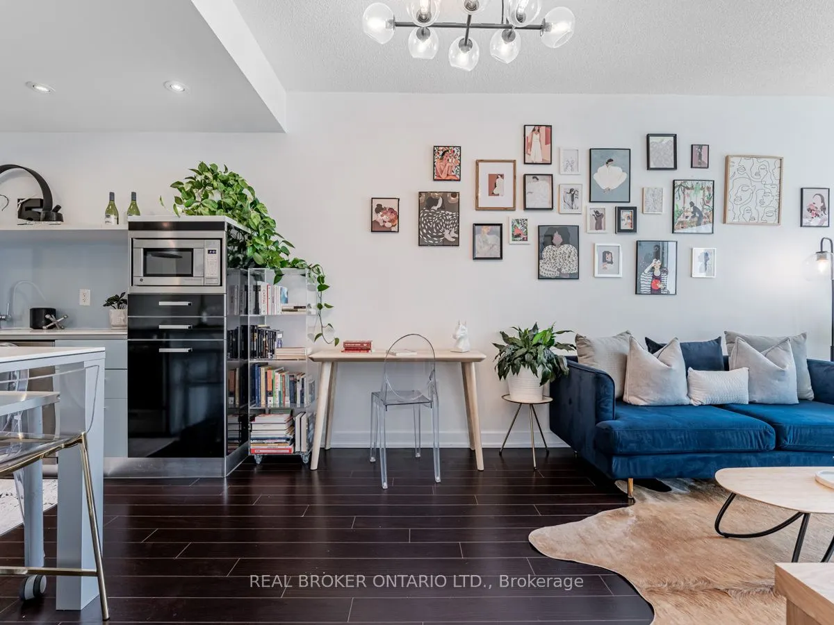 38 Dan Leckie Way, #3106