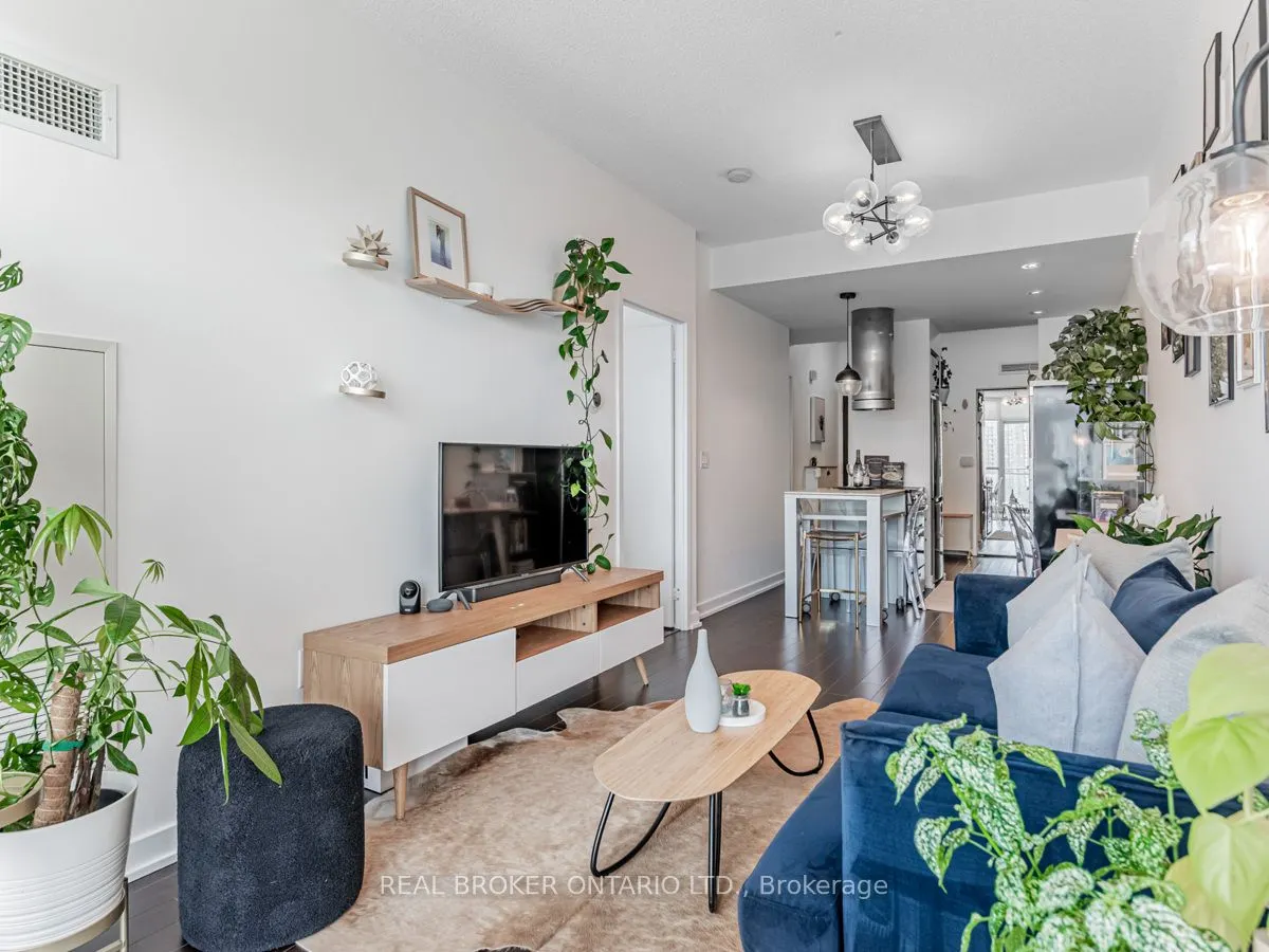 38 Dan Leckie Way, #3106