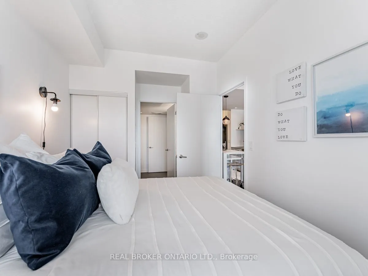 38 Dan Leckie Way, #3106