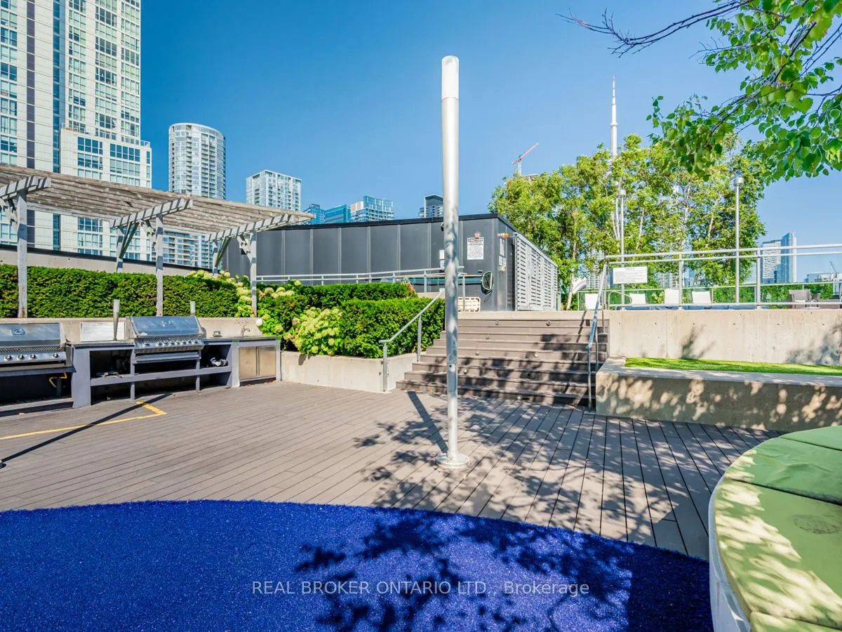 38 Dan Leckie Way, #3106