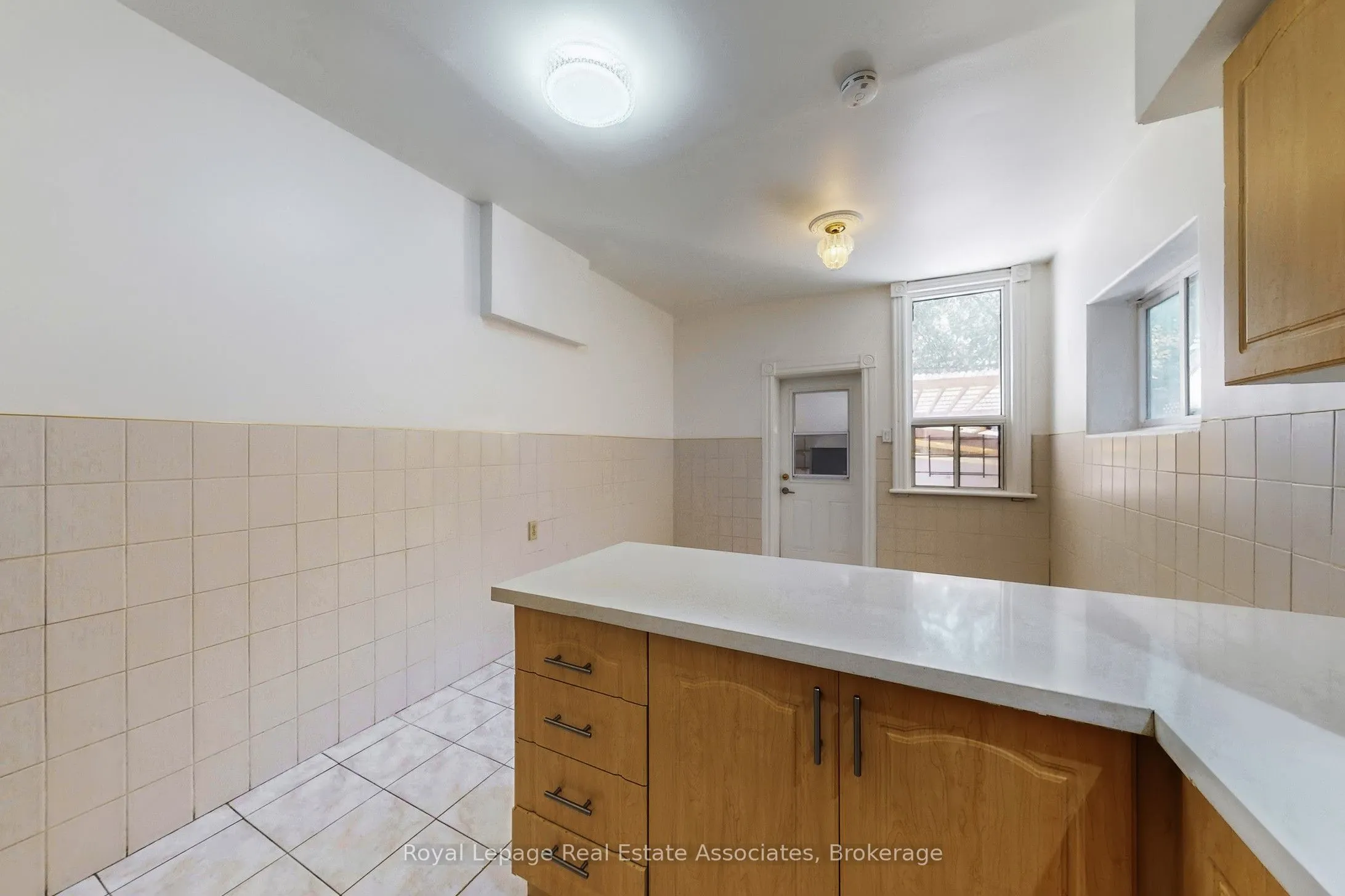 143 Seaton Street