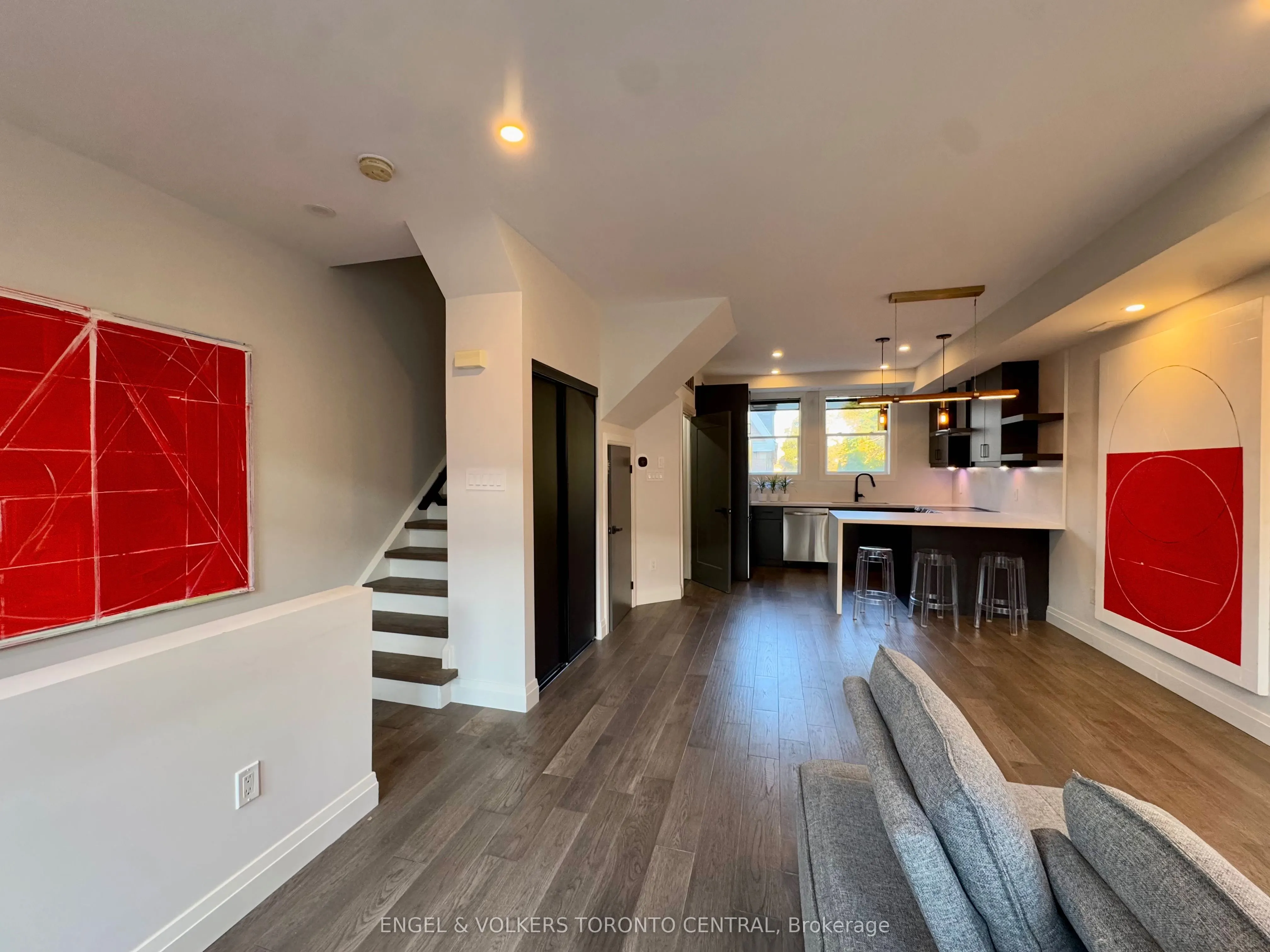 51 Halton Street, #216
