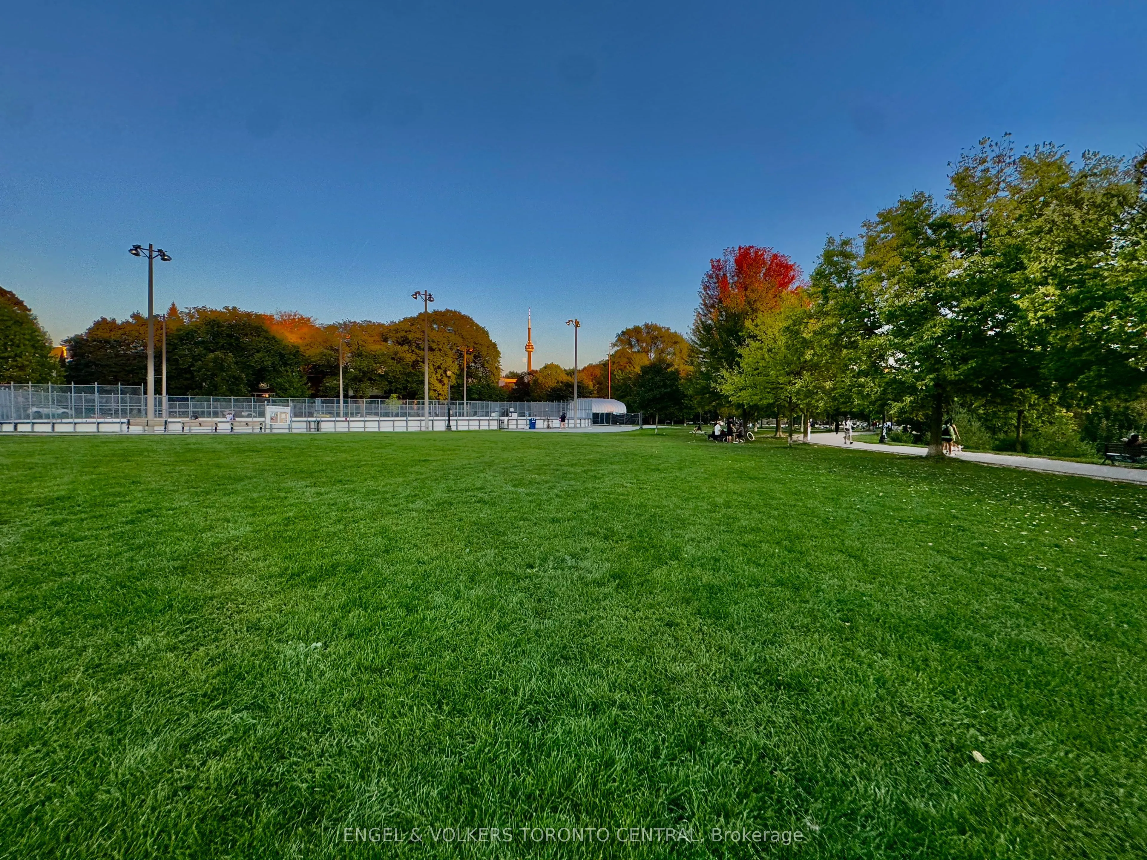 51 Halton Street, #216