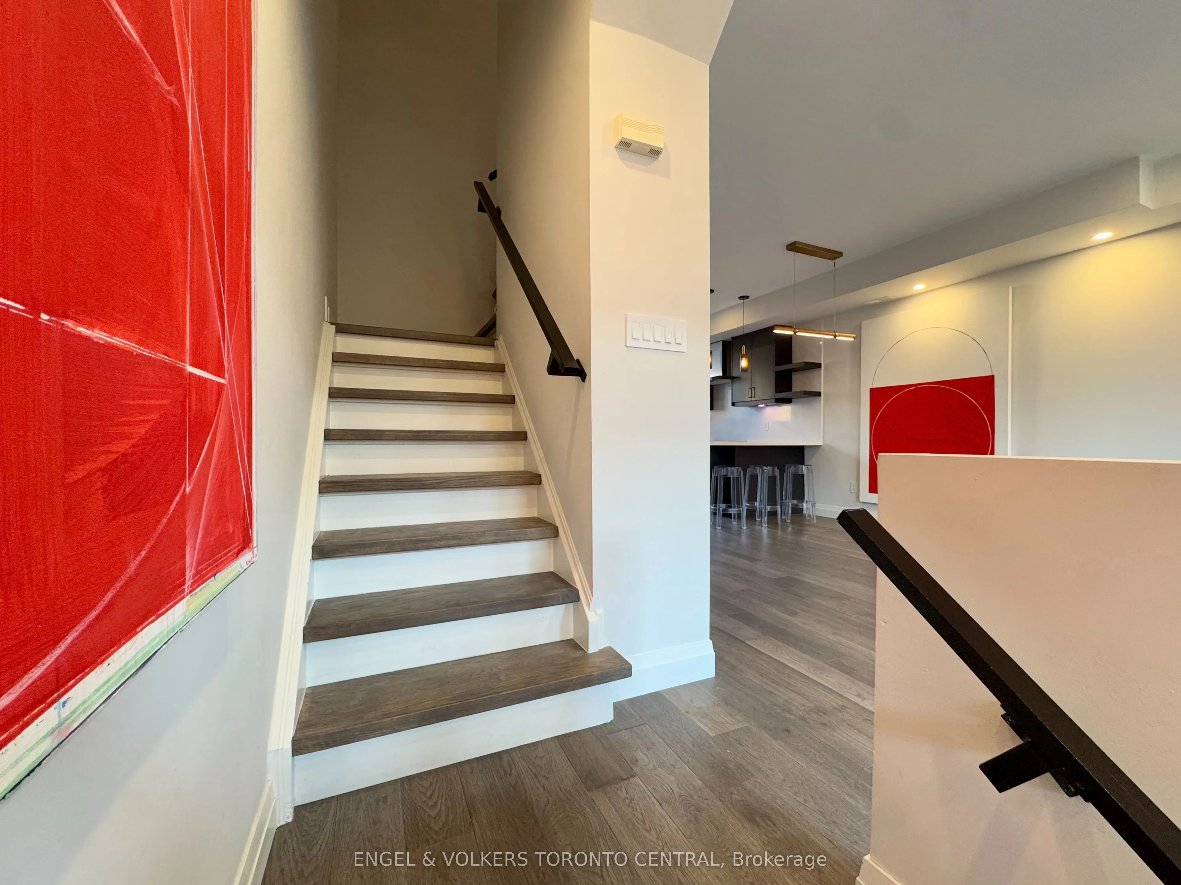 51 Halton Street, #216