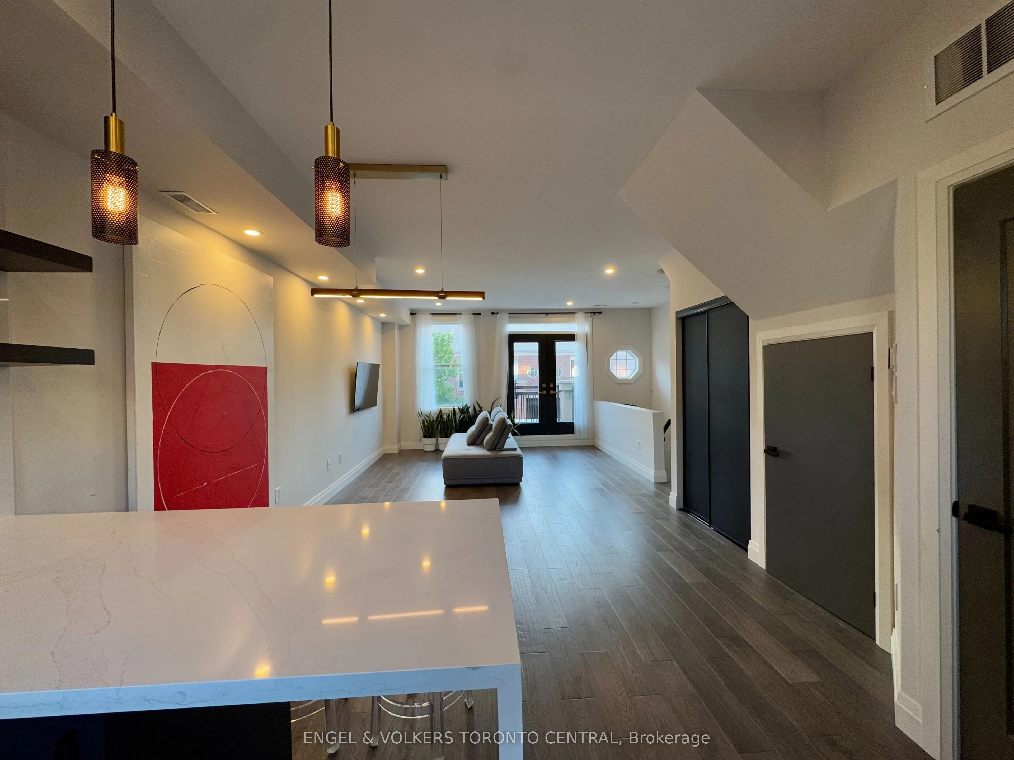 51 Halton Street, #216