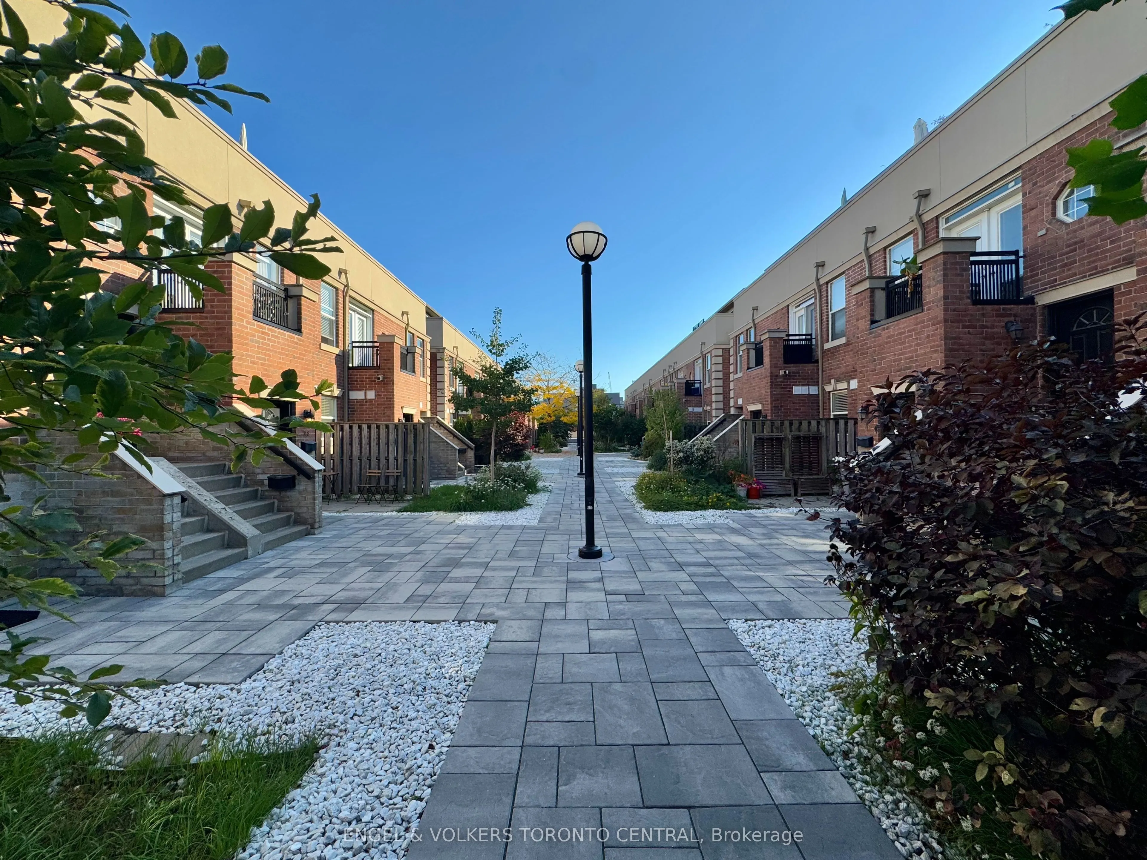 51 Halton Street, #216