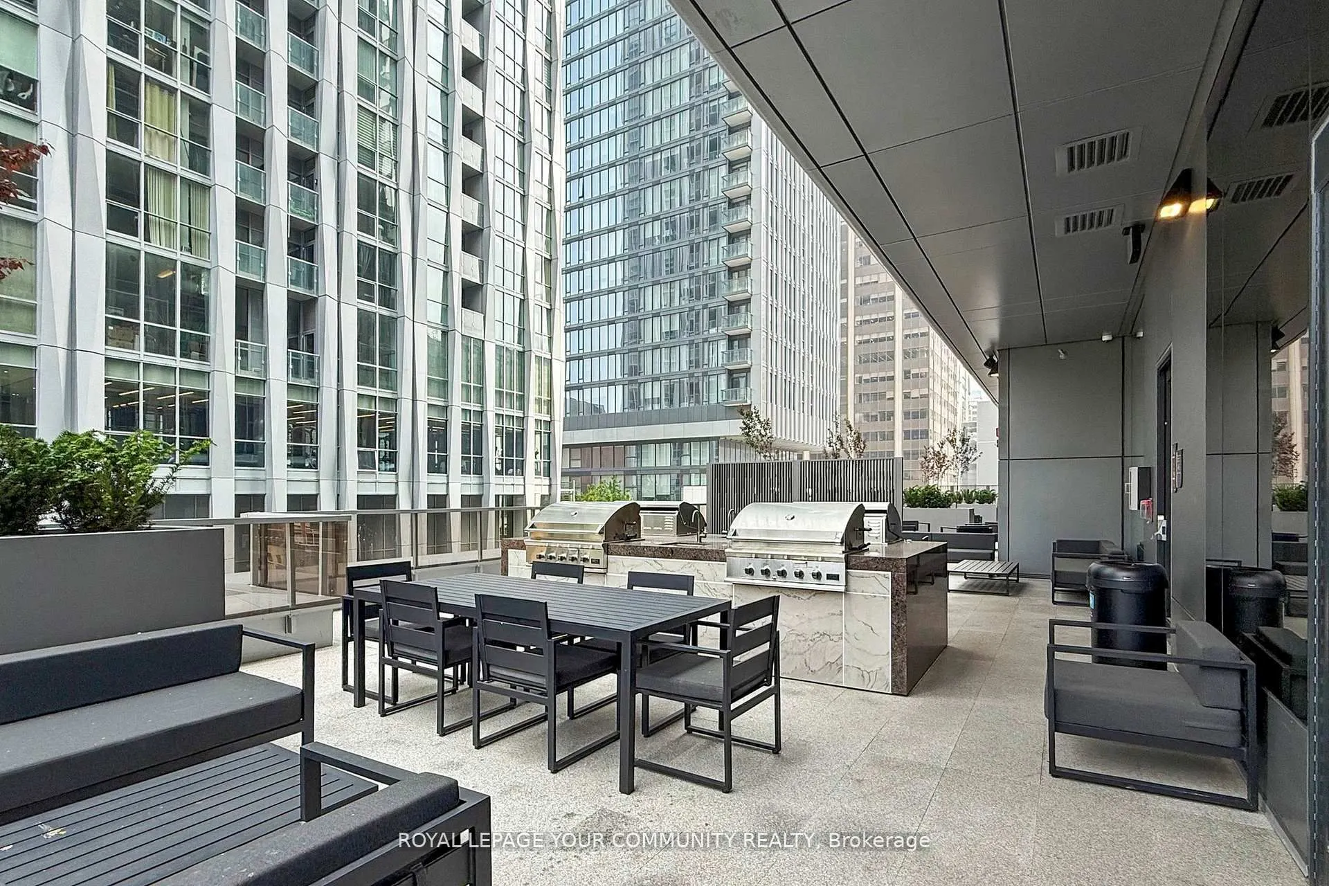 11 Yorkville Avenue, #6002