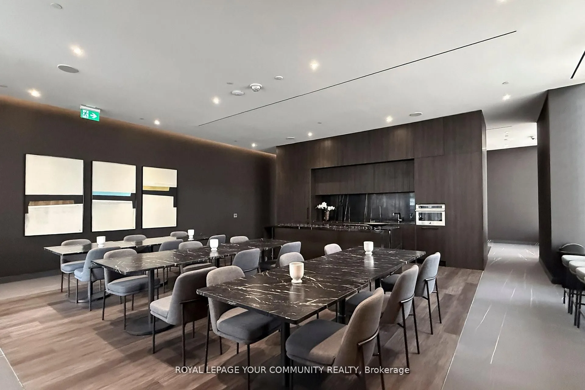 11 Yorkville Avenue, #6002