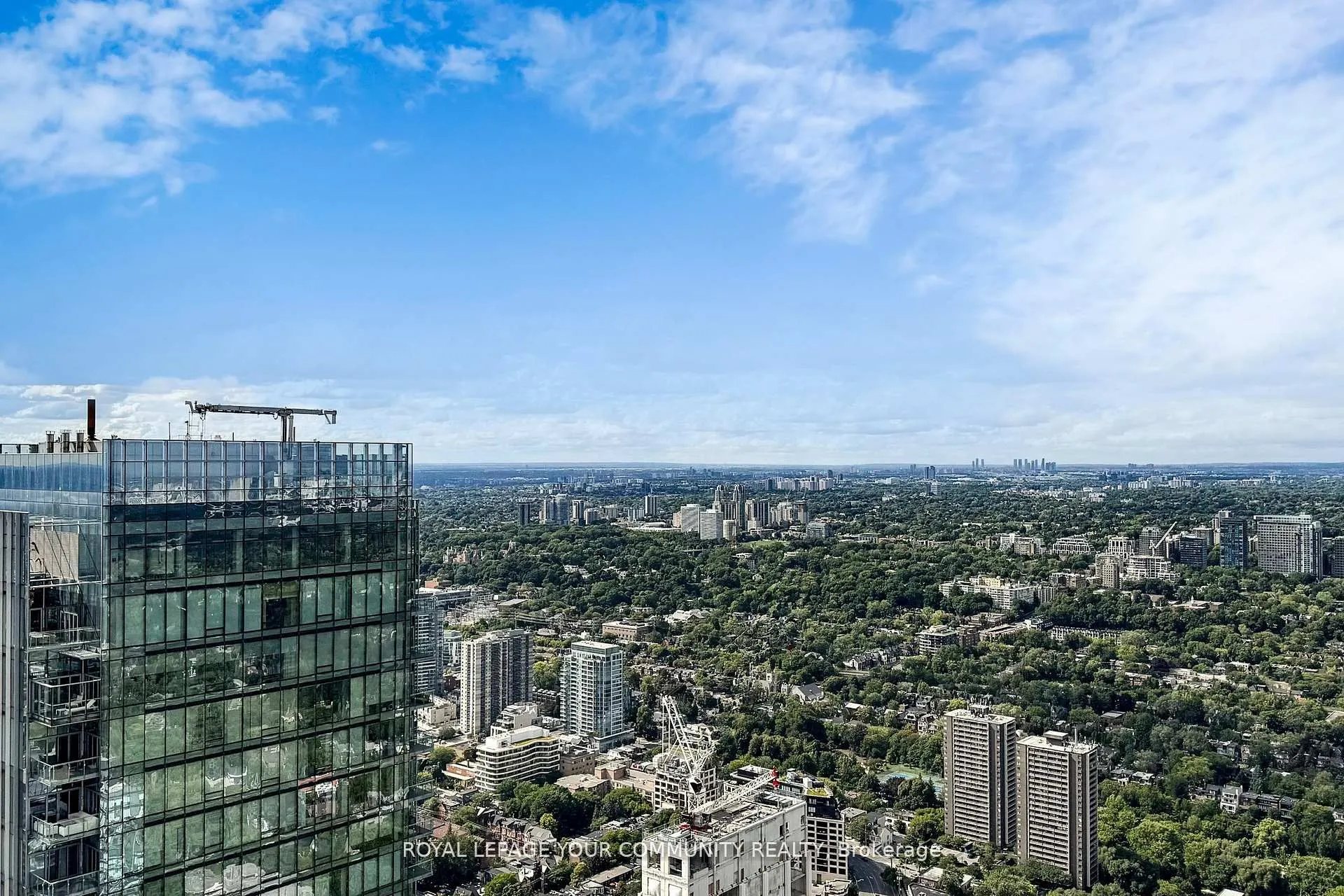 11 Yorkville Avenue, #6002