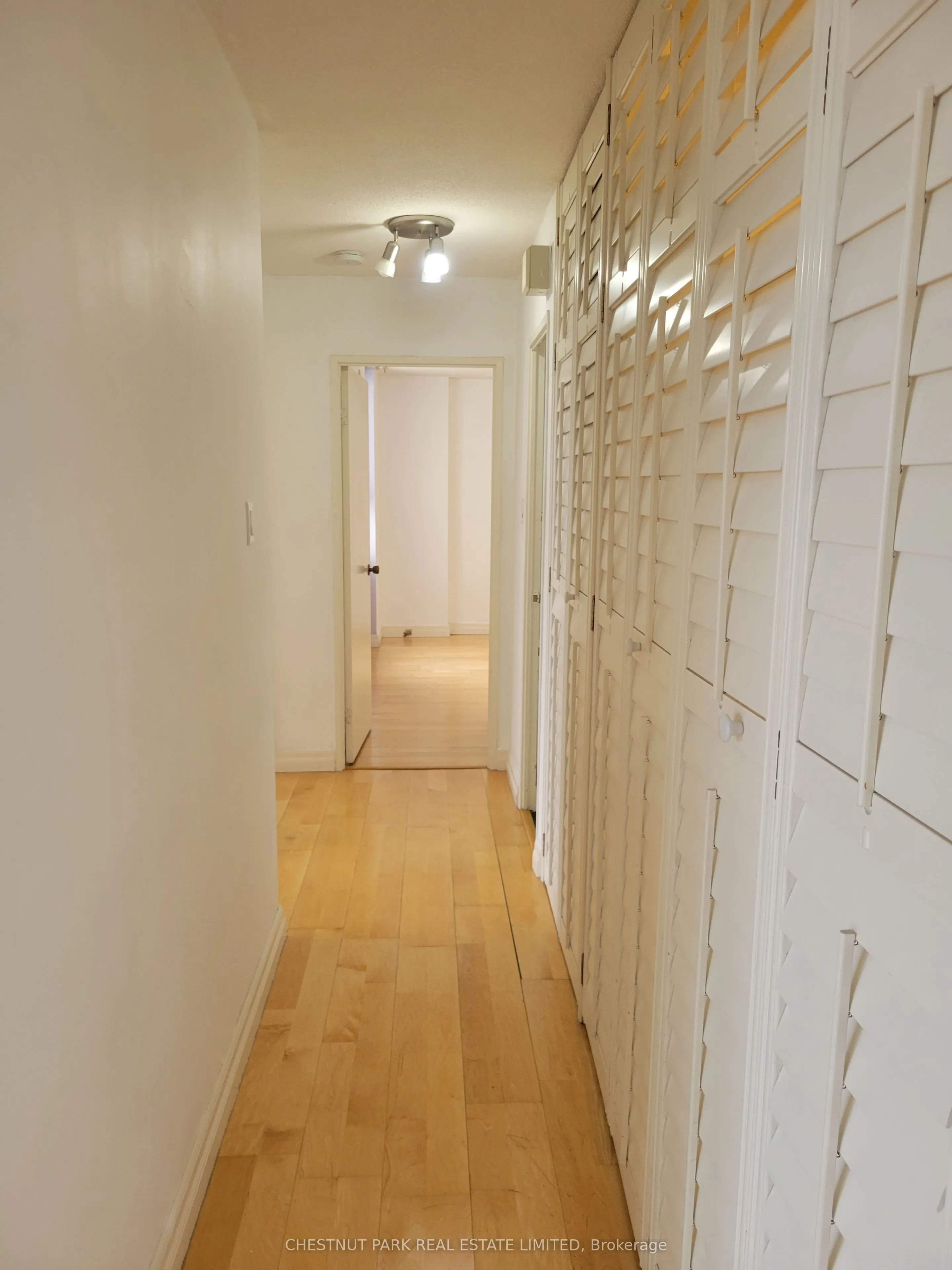 260 Seneca Hill Drive, #1404