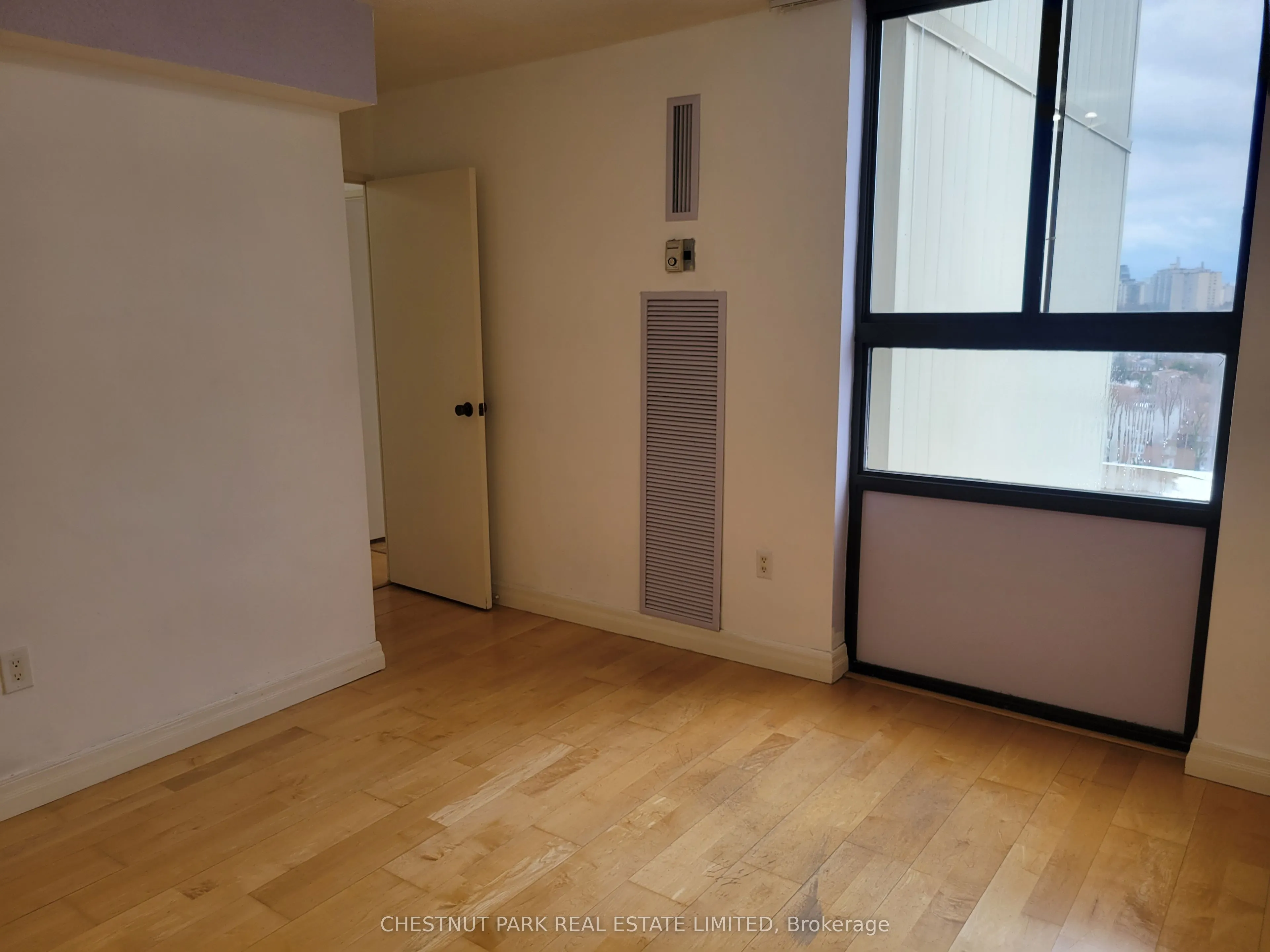 260 Seneca Hill Drive, #1404