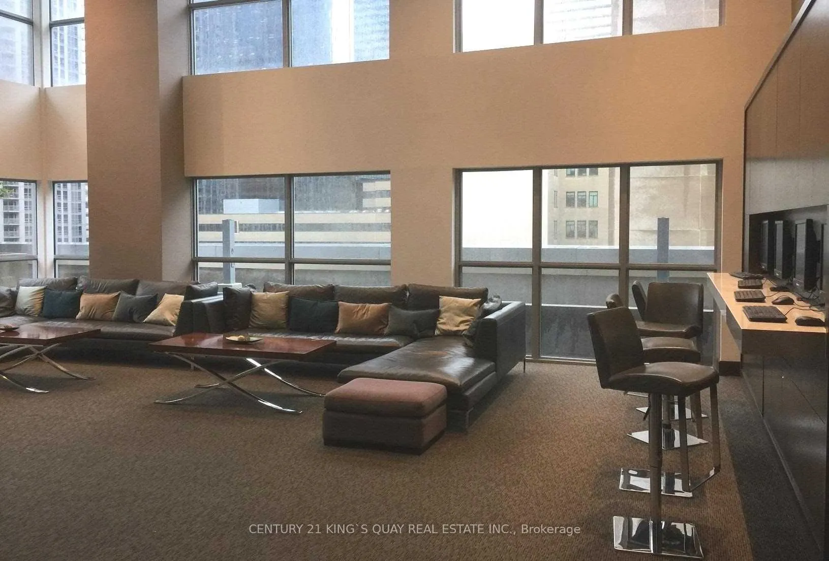386 Yonge Street, #4815