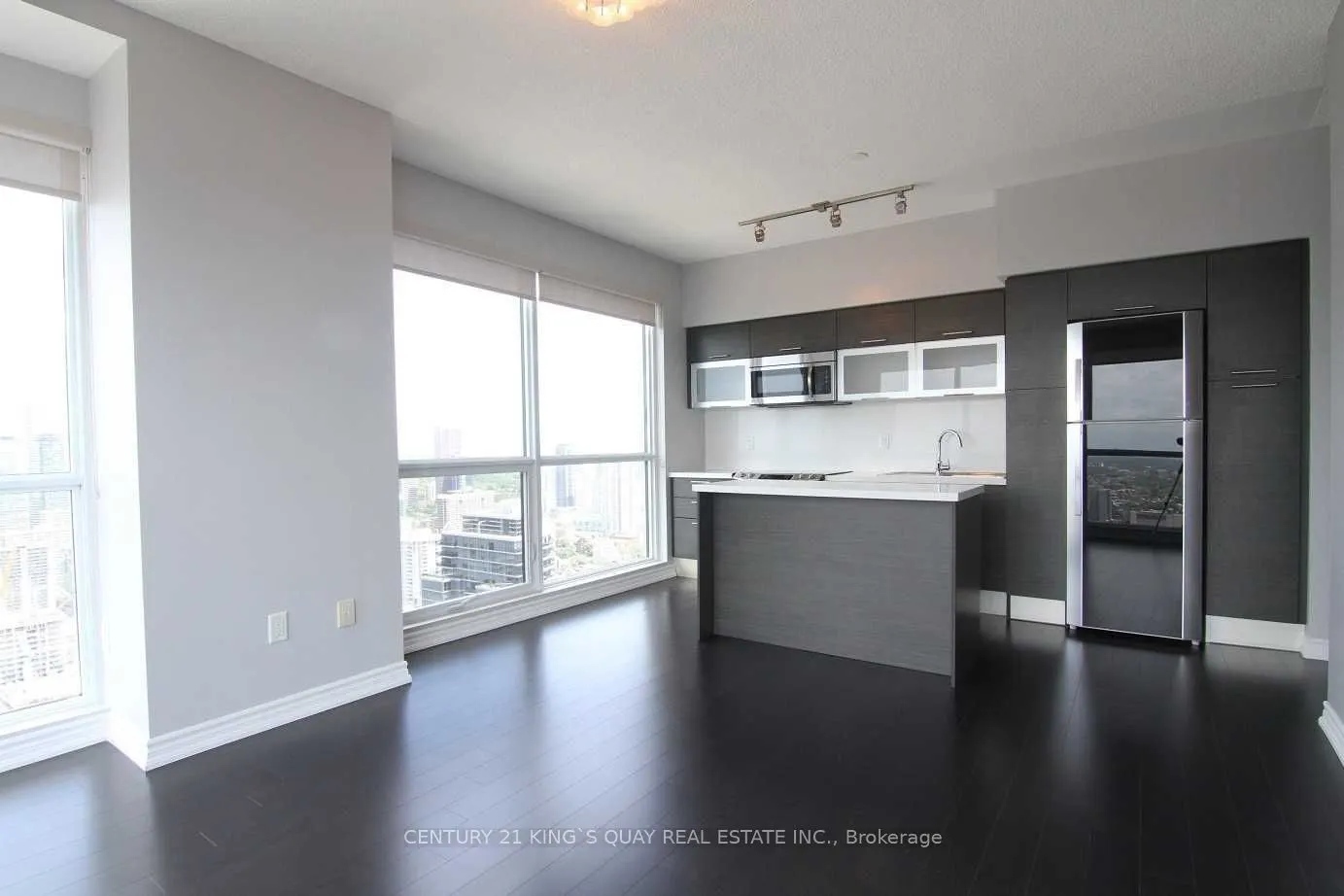 386 Yonge Street, #4815
