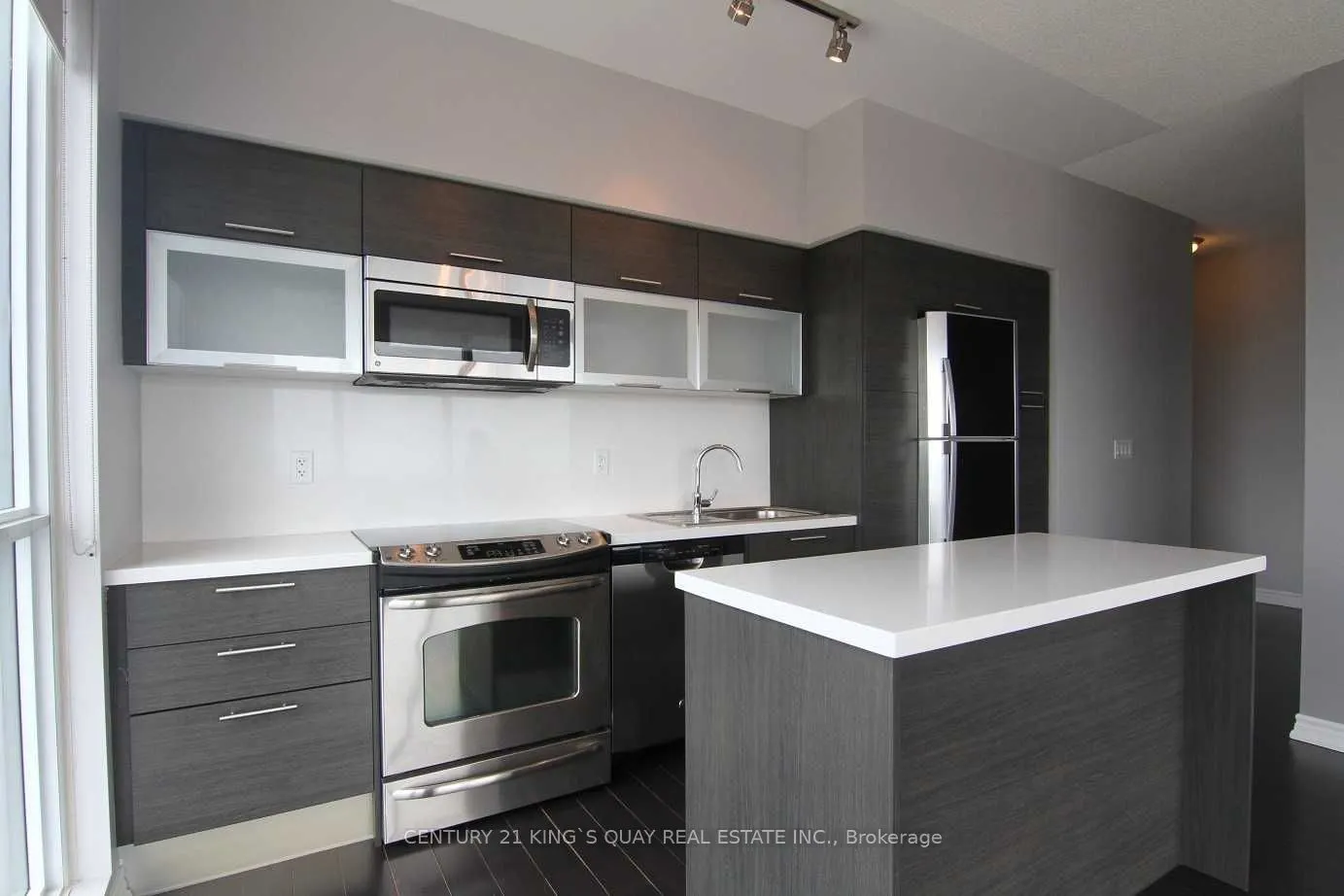 386 Yonge Street, #4815