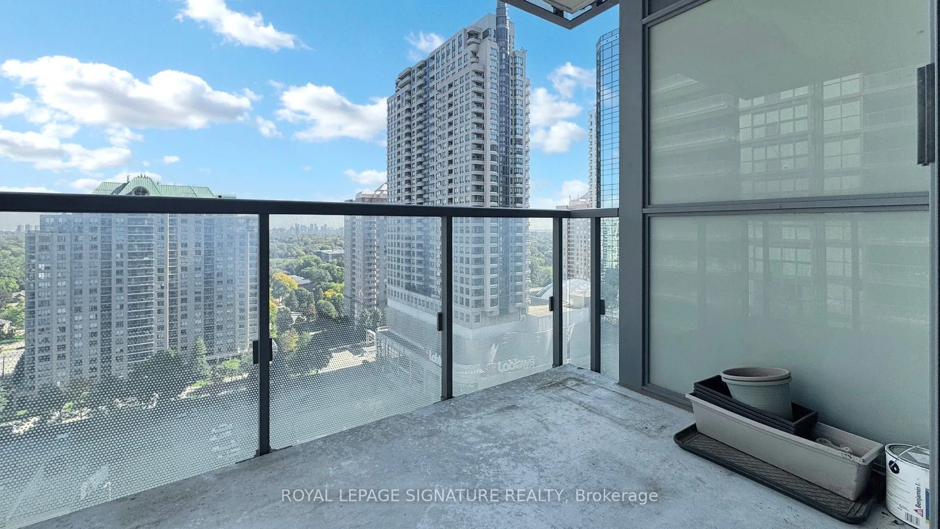 5162 Yonge Street, #1807