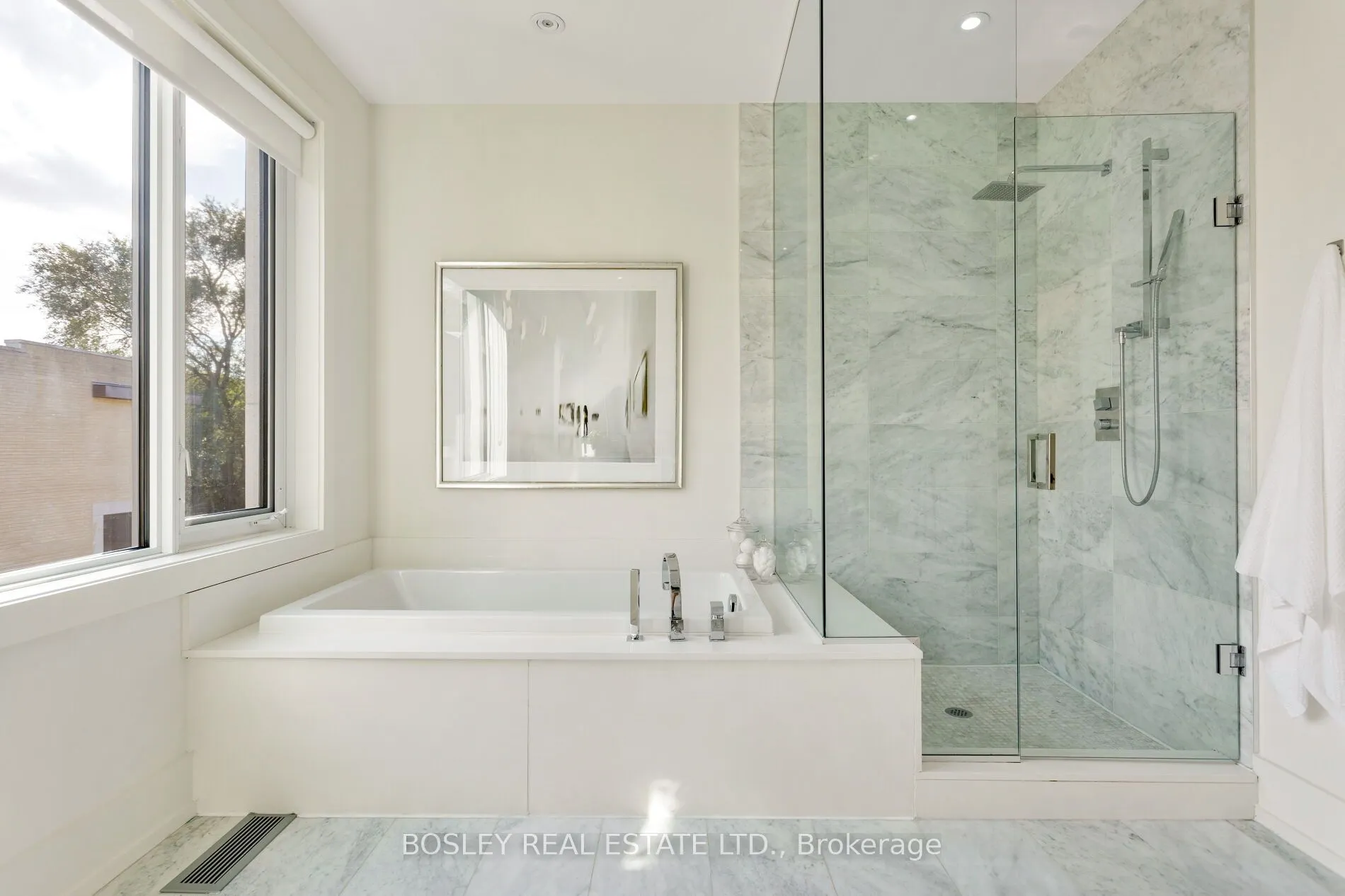 5B Sylvan Avenue, #6