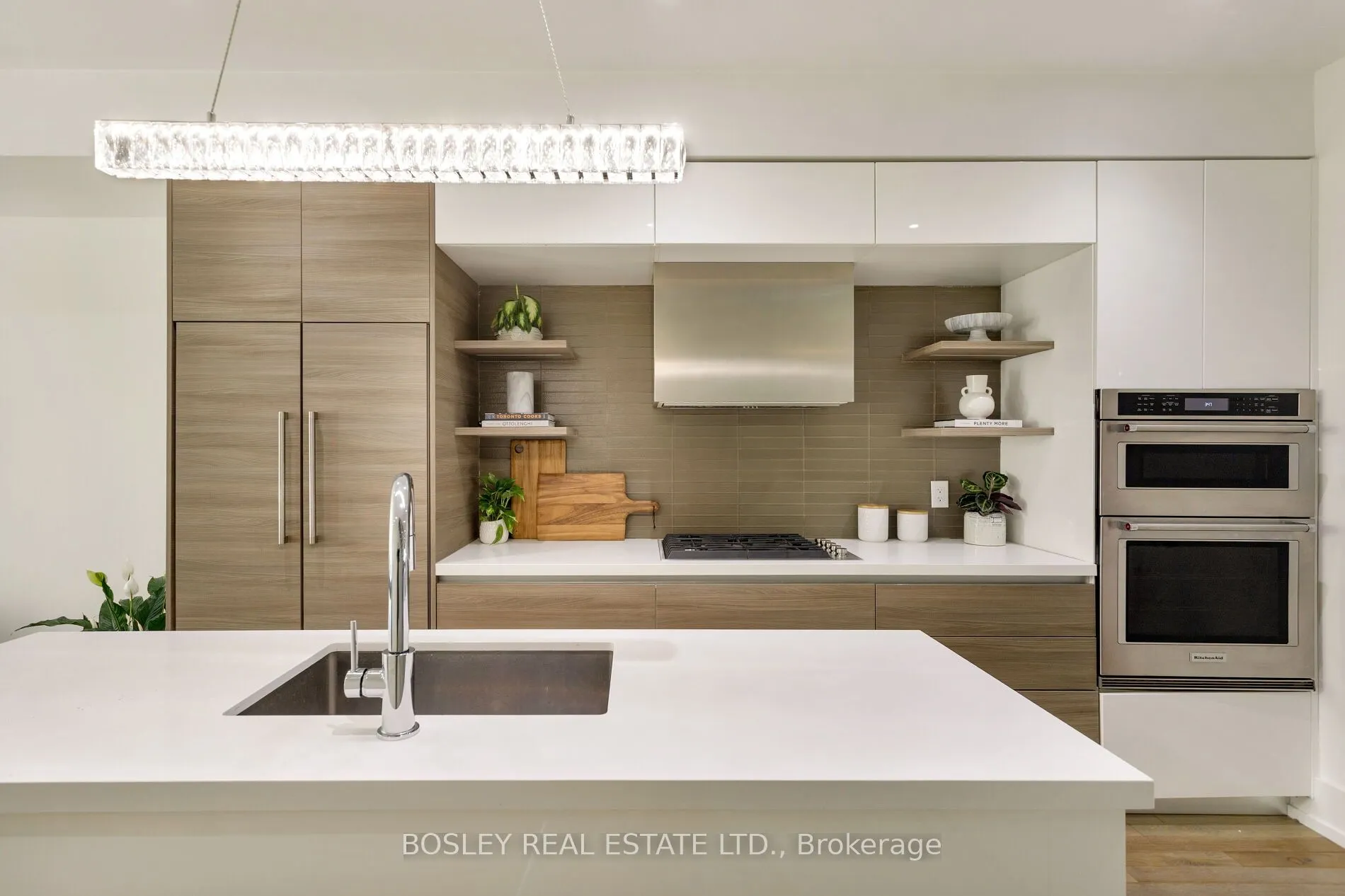5B Sylvan Avenue, #6