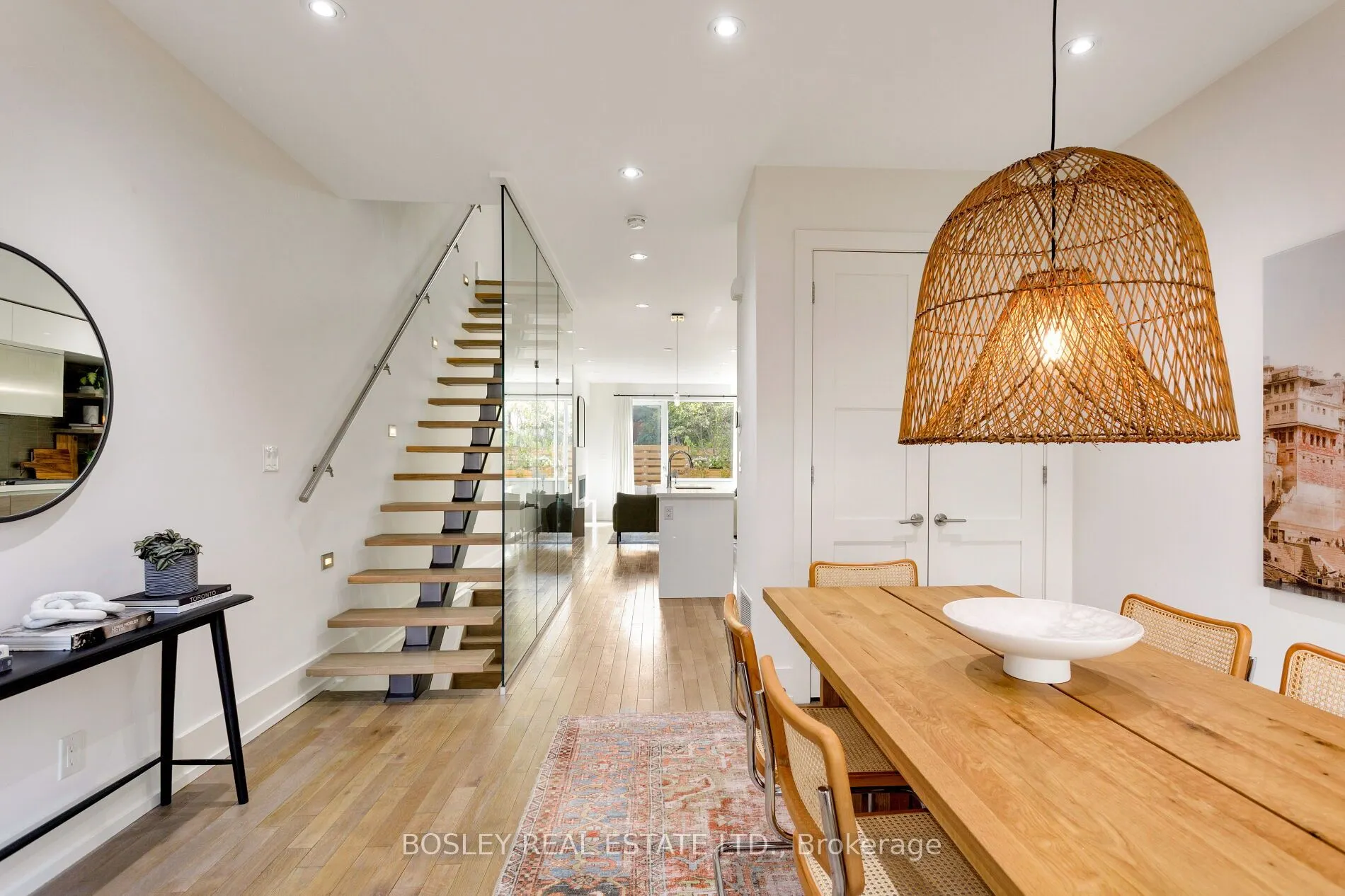 5B Sylvan Avenue, #6