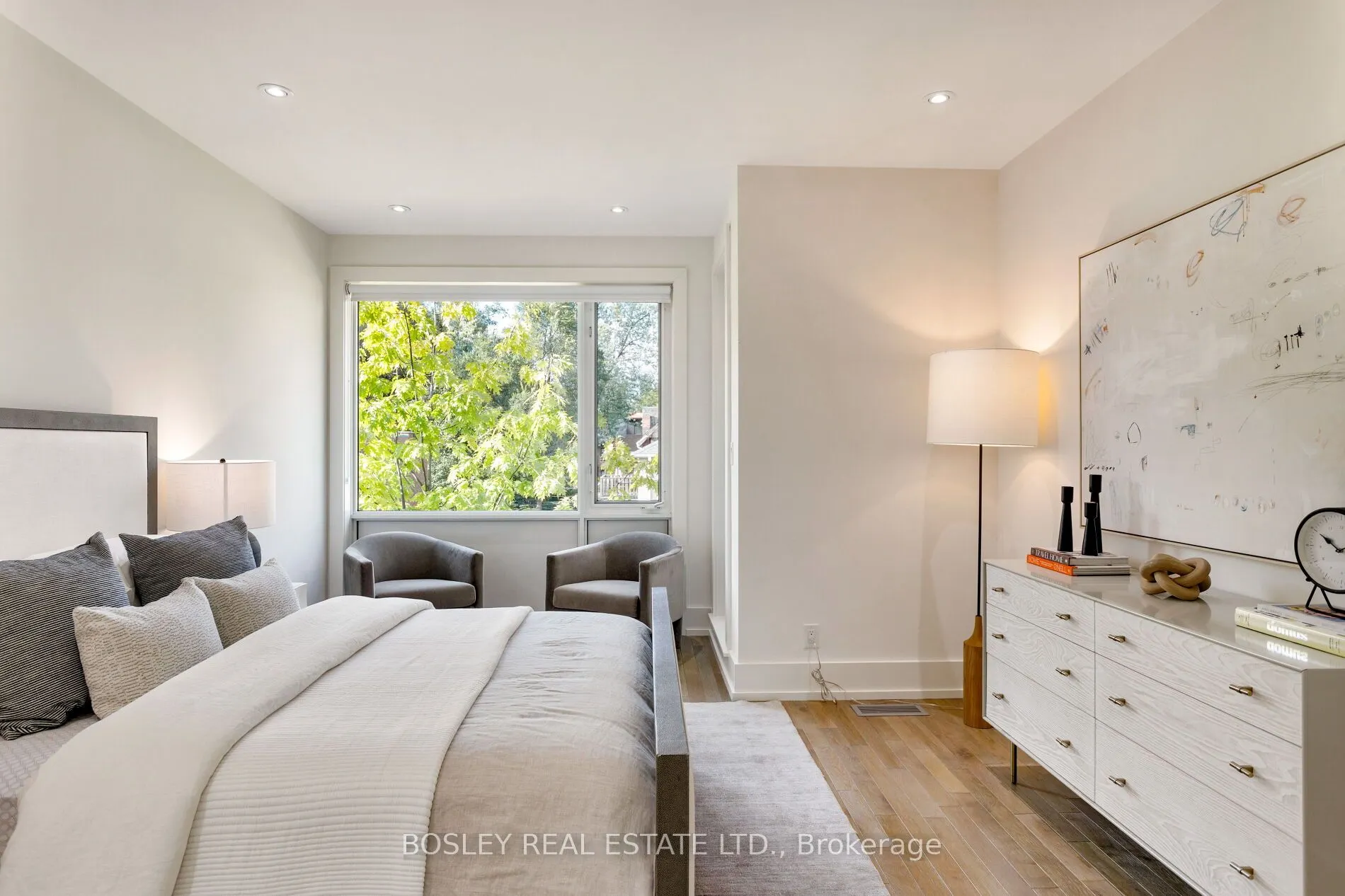 5B Sylvan Avenue, #6