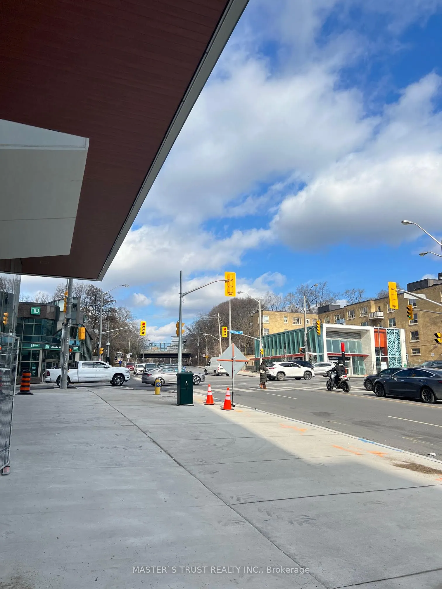 2020 Bathurst Street, #931