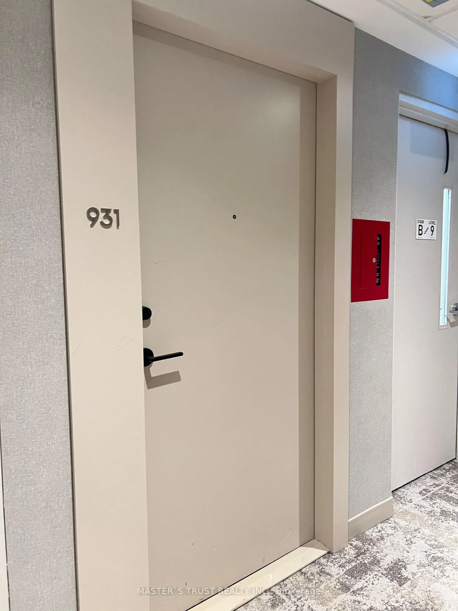 2020 Bathurst Street, #931