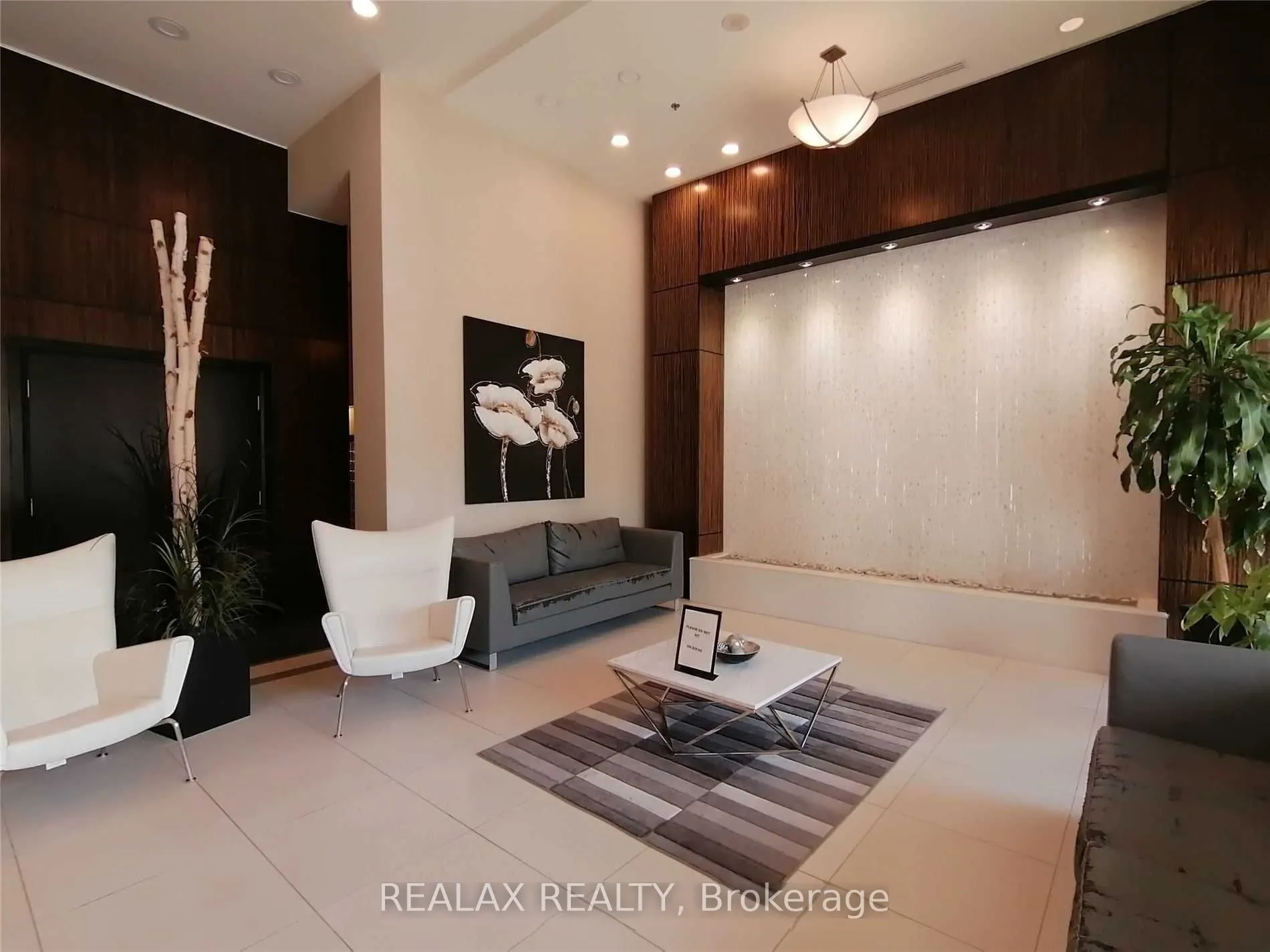25 Lower Simcoe Street, #1102