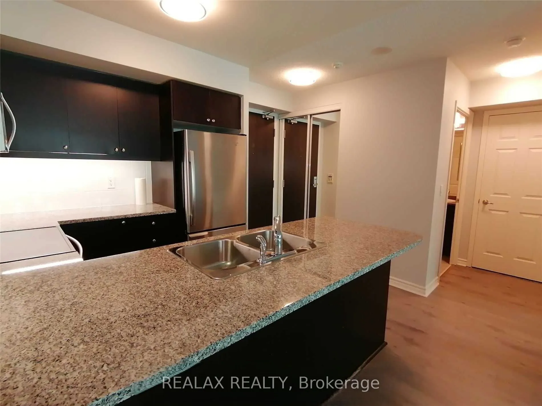 25 Lower Simcoe Street, #1102
