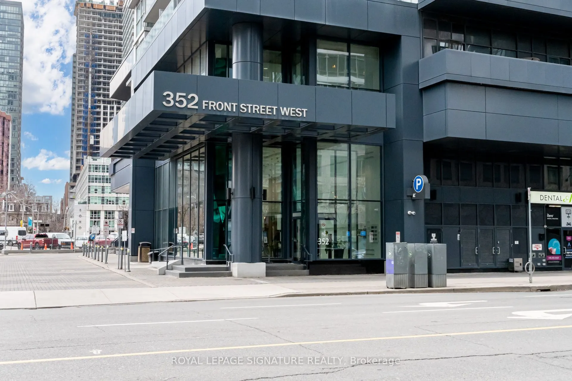 352 Front Street W, #2108