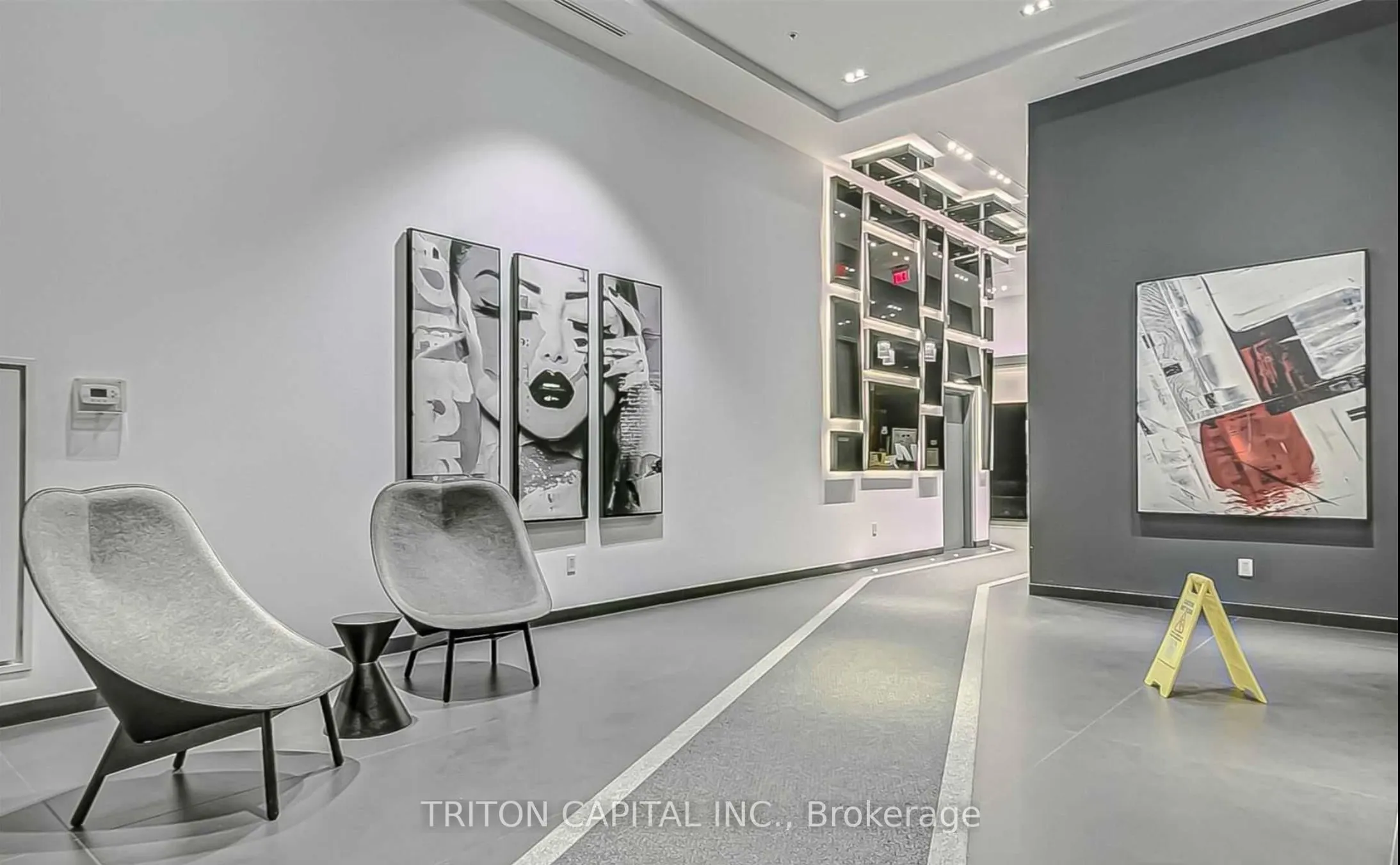 318 Richmond Street W, #3407