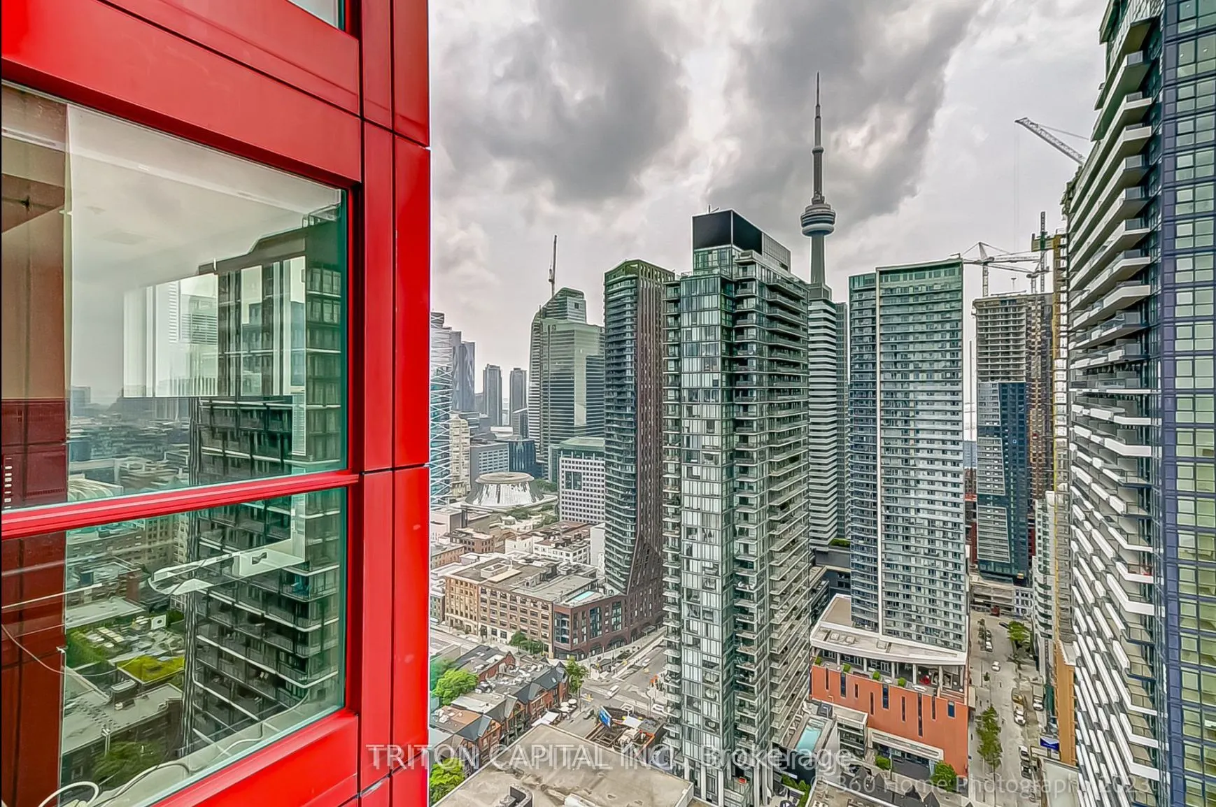 318 Richmond Street W, #3407