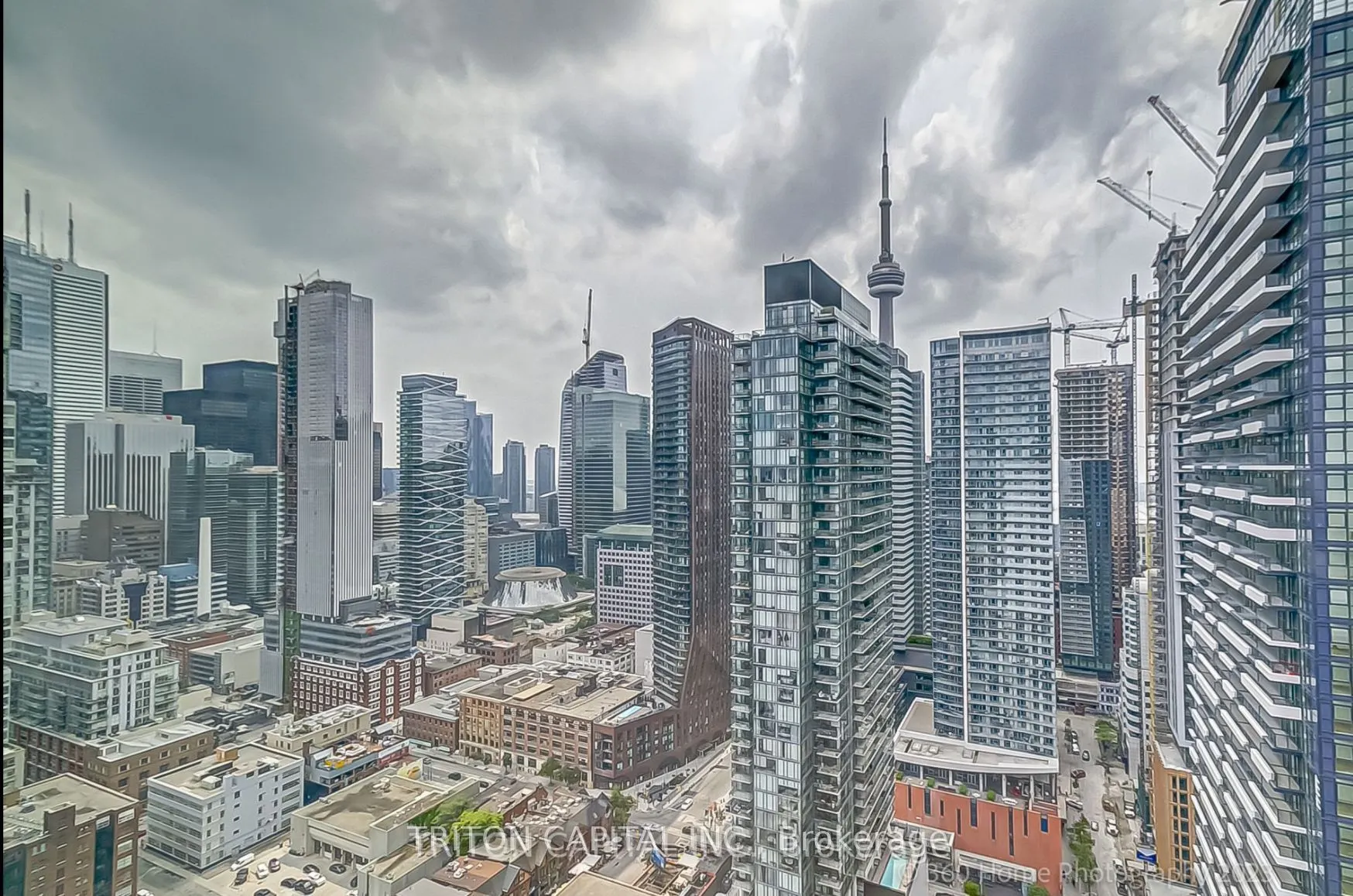 318 Richmond Street W, #3407