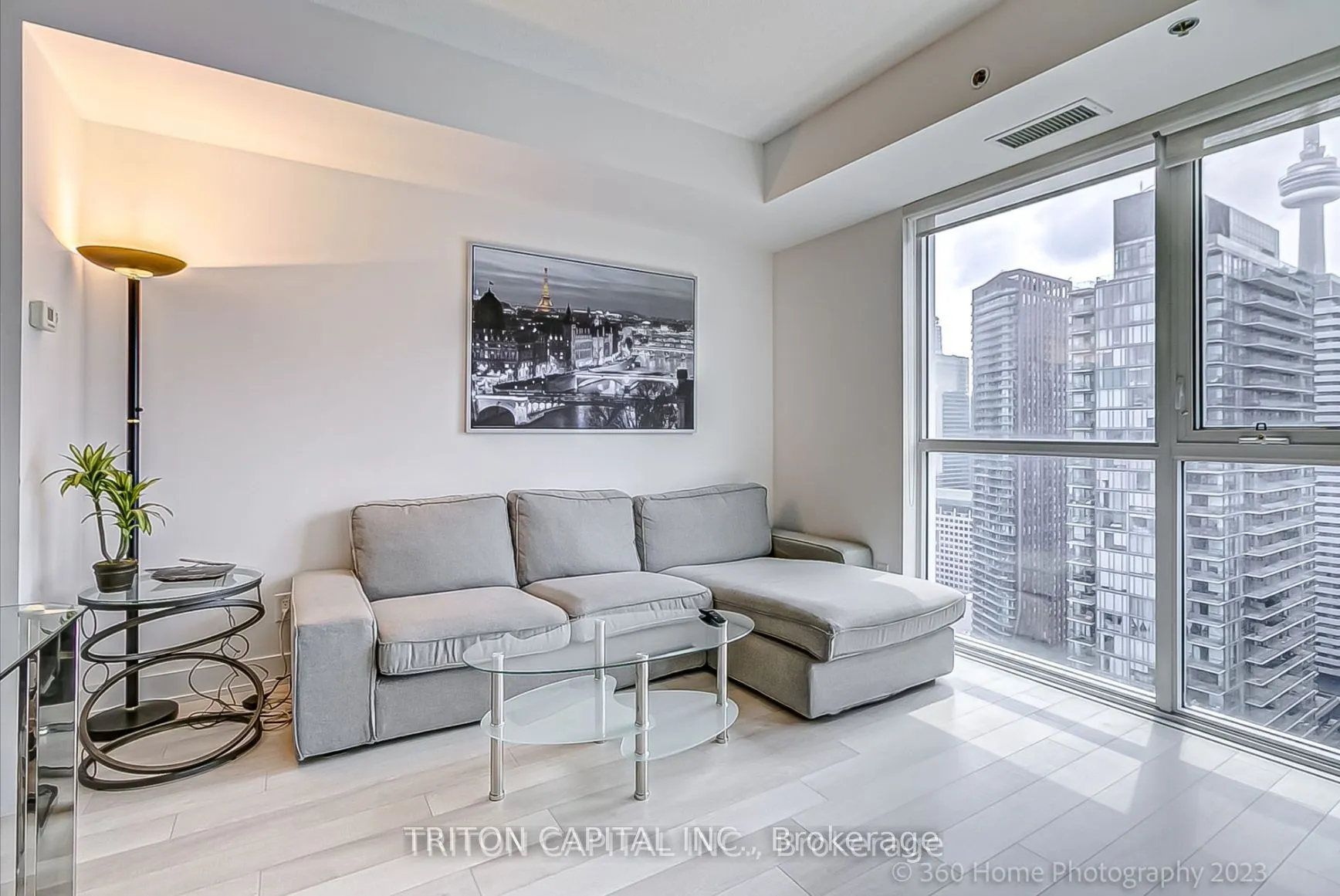 318 Richmond Street W, #3407