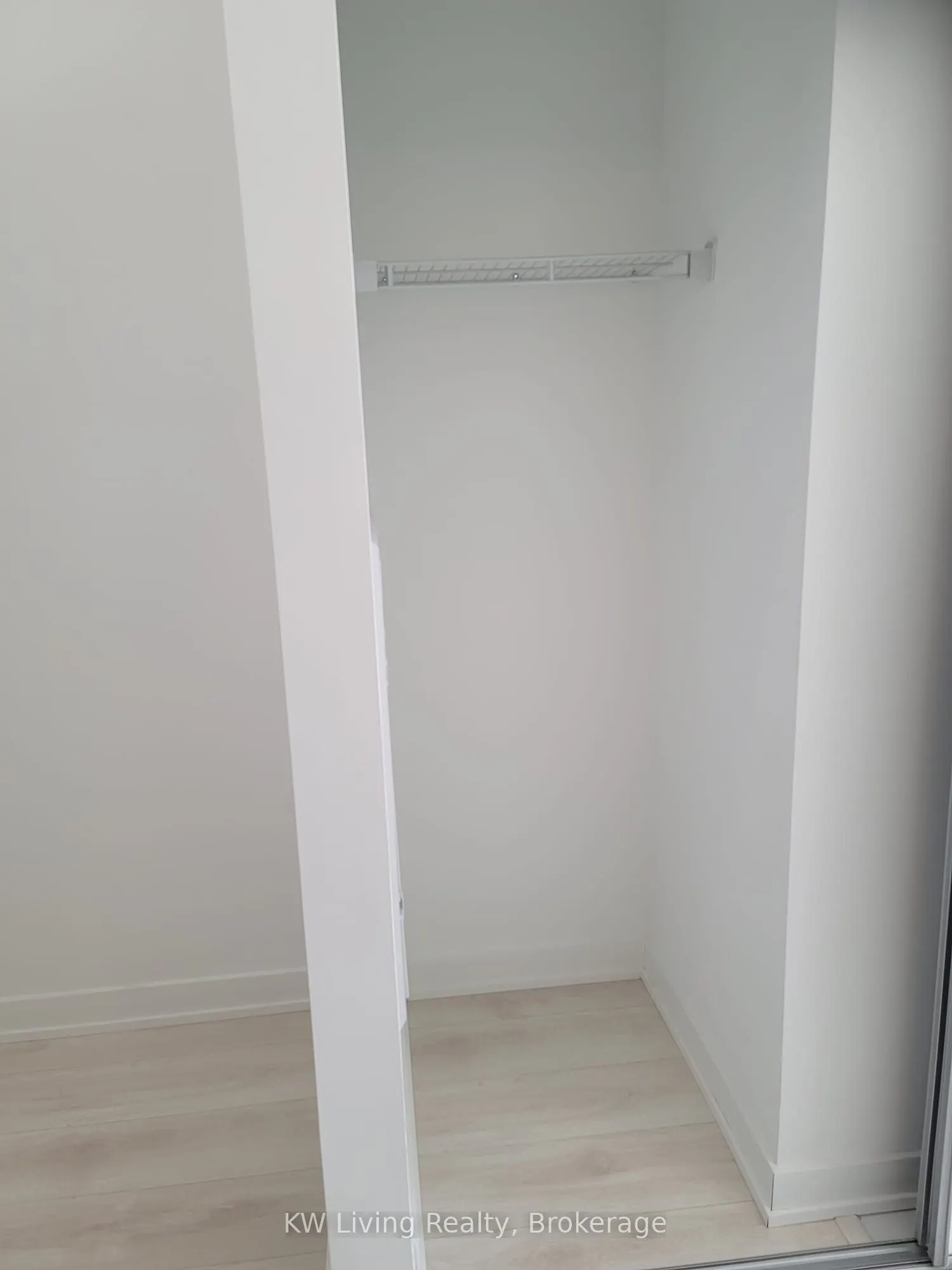 18 Maitland Terrace, #605