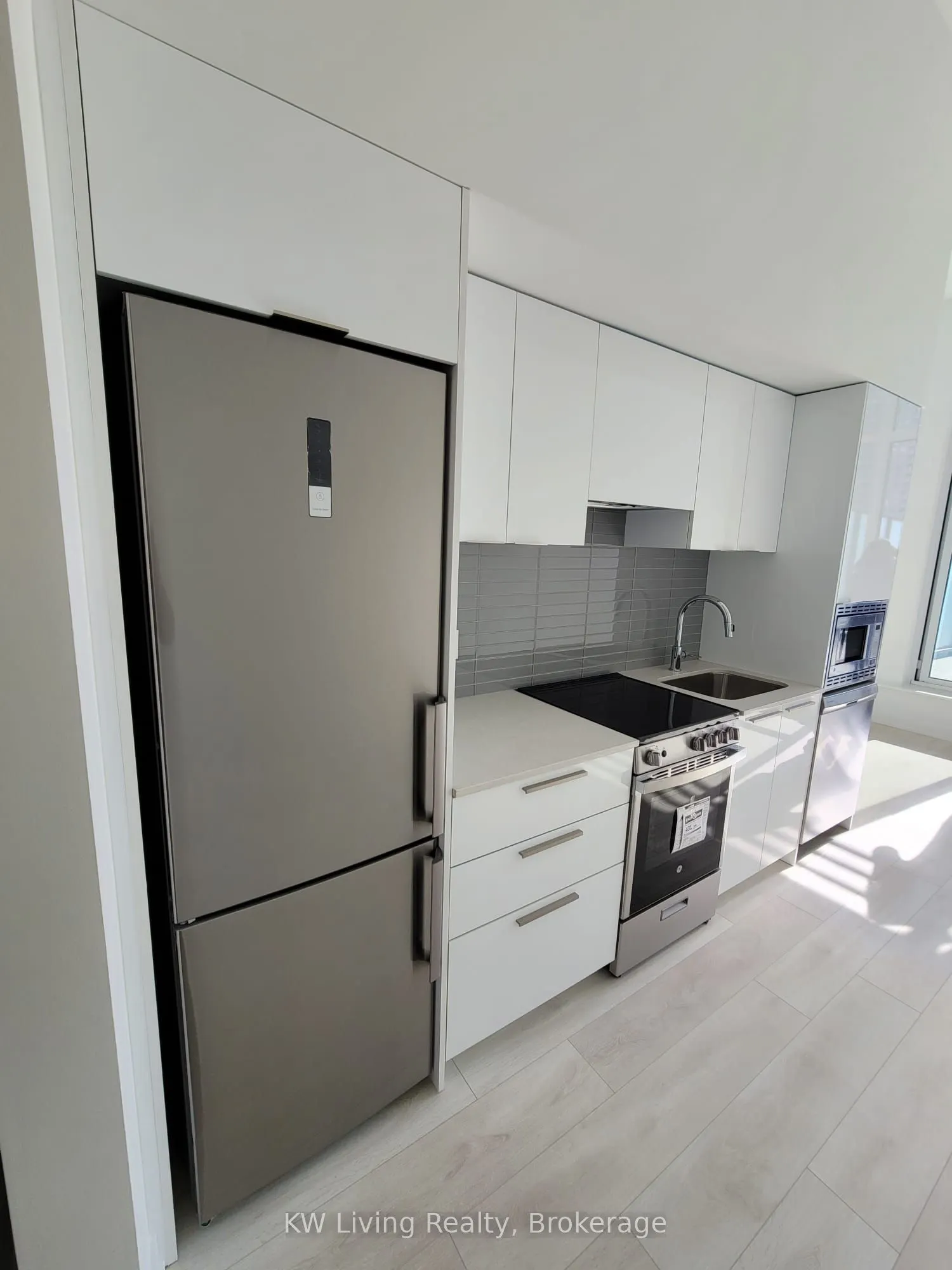 18 Maitland Terrace, #605