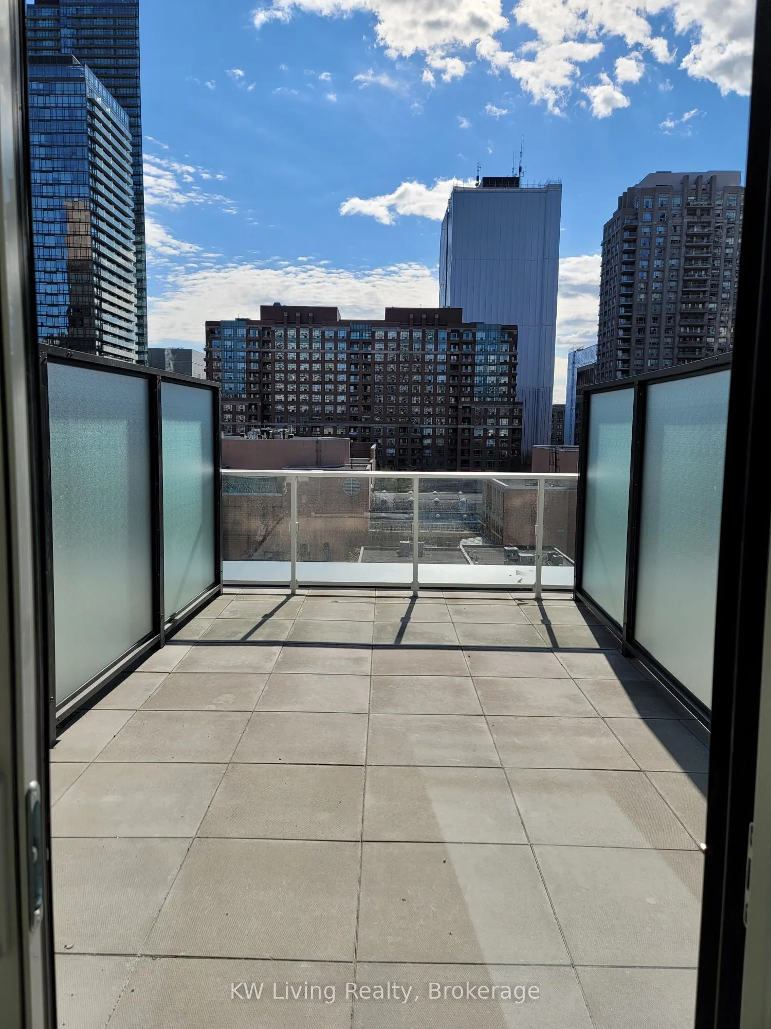 18 Maitland Terrace, #605
