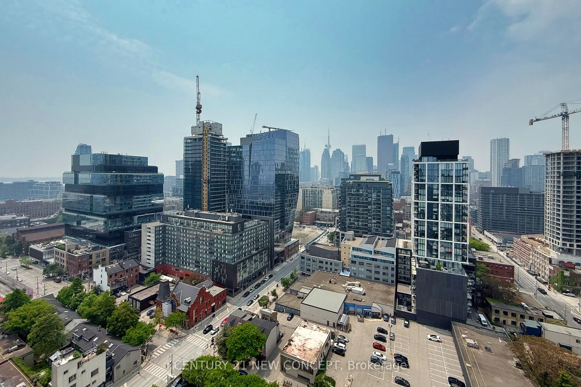 120 Parliament Street, #2201