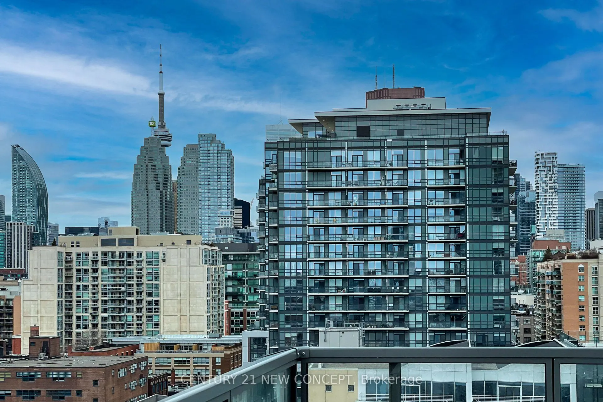 120 Parliament Street, #2201