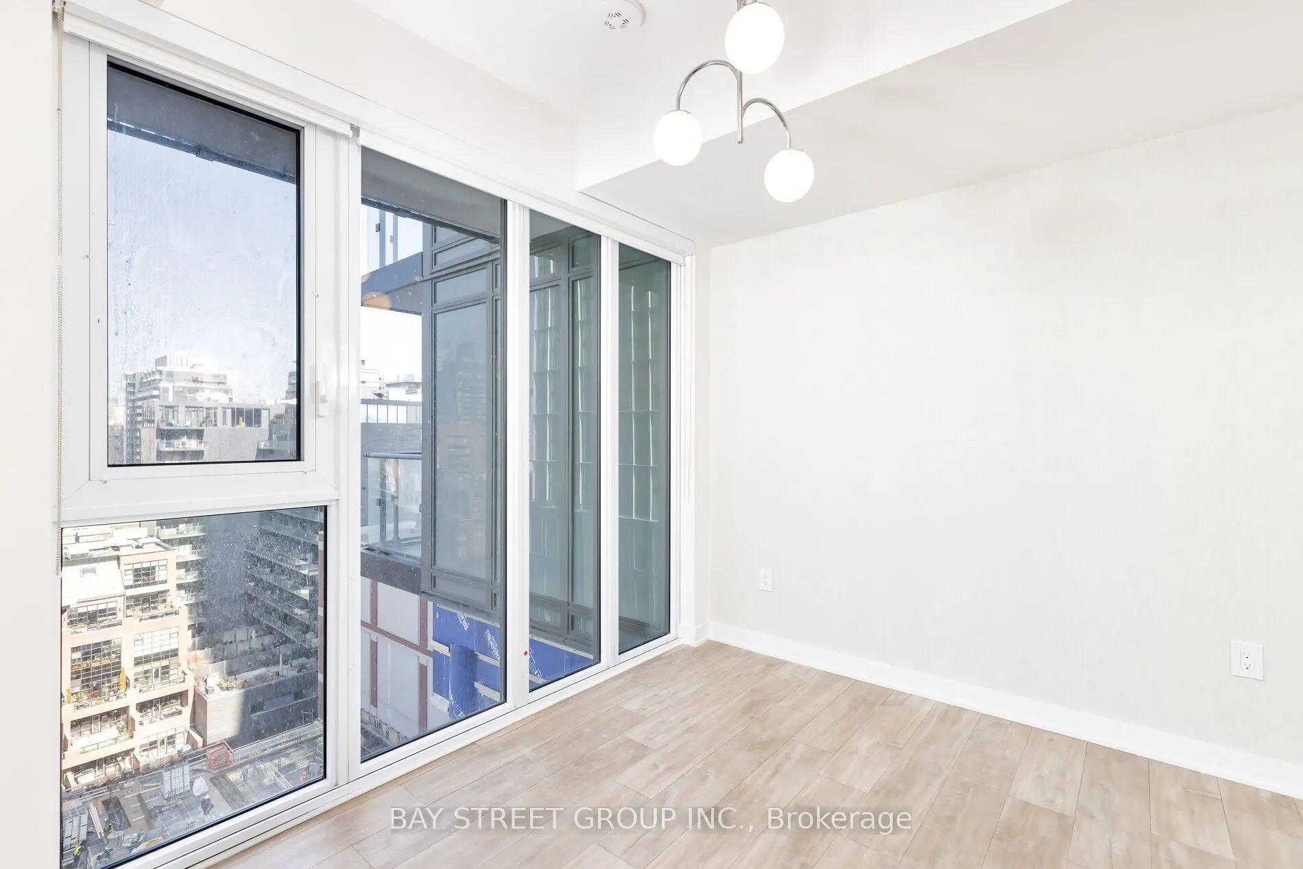 135 Lower Sherbourne Street, #1273