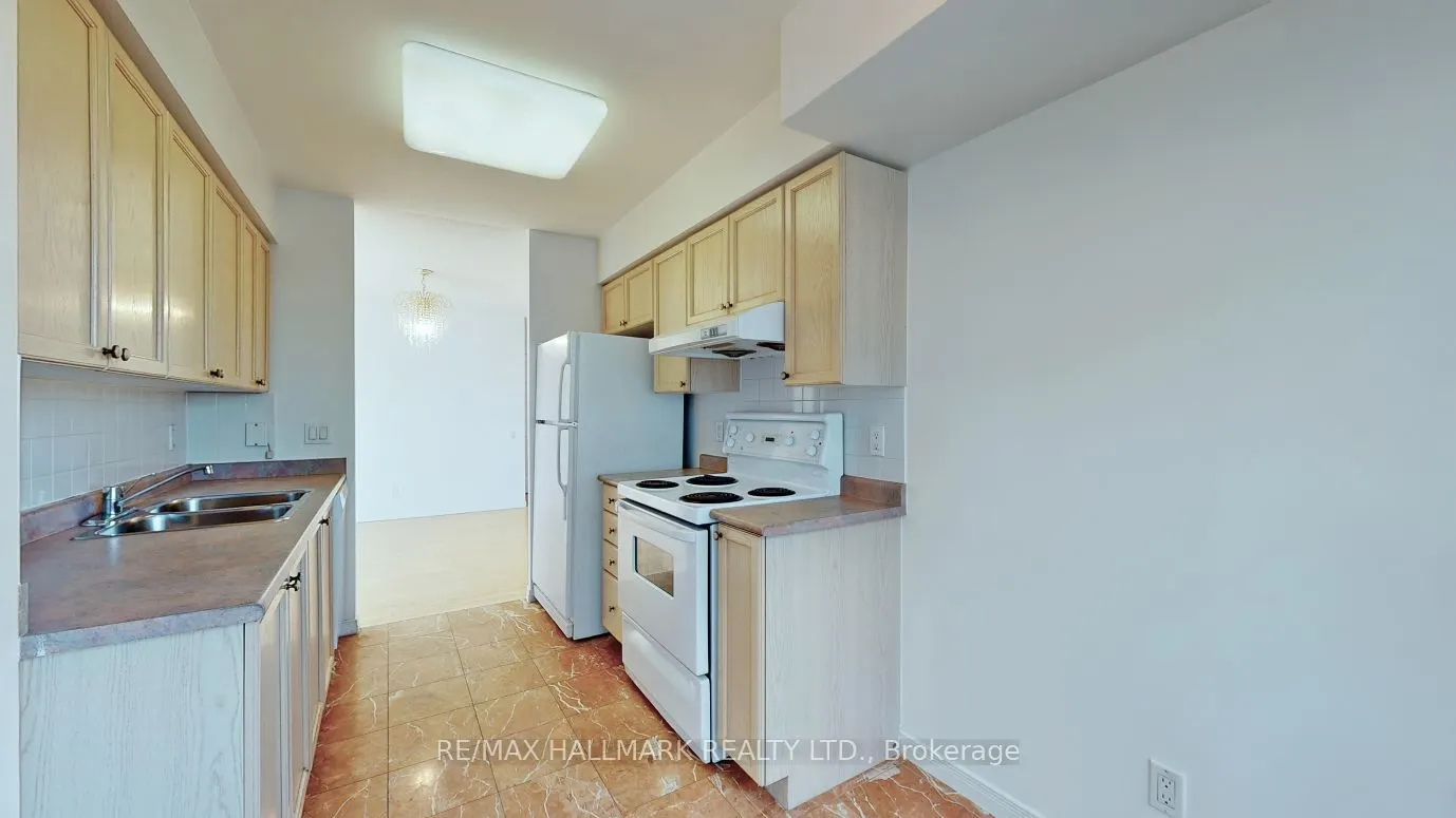33 Empress Avenue, #1005