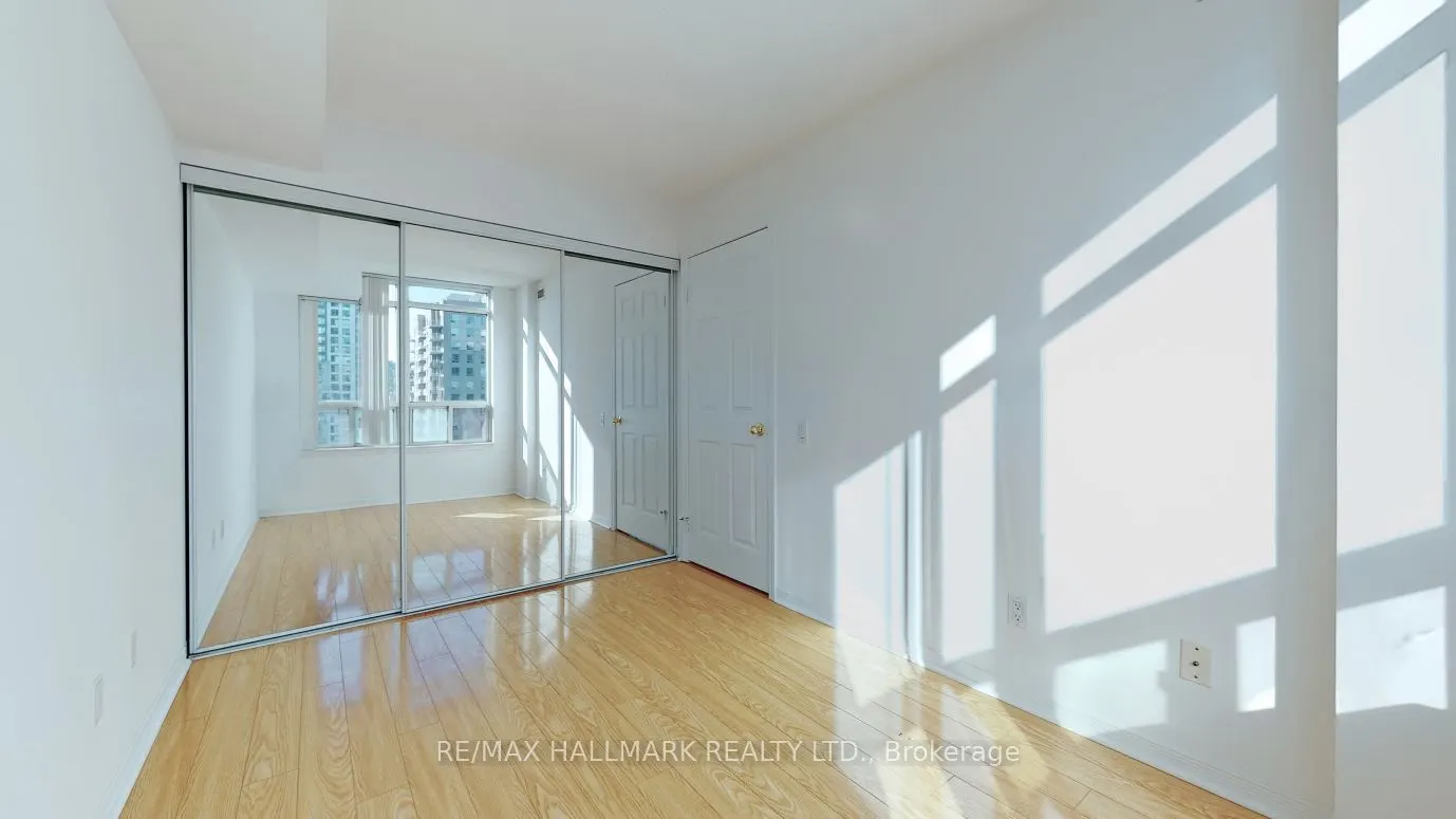 33 Empress Avenue, #1005